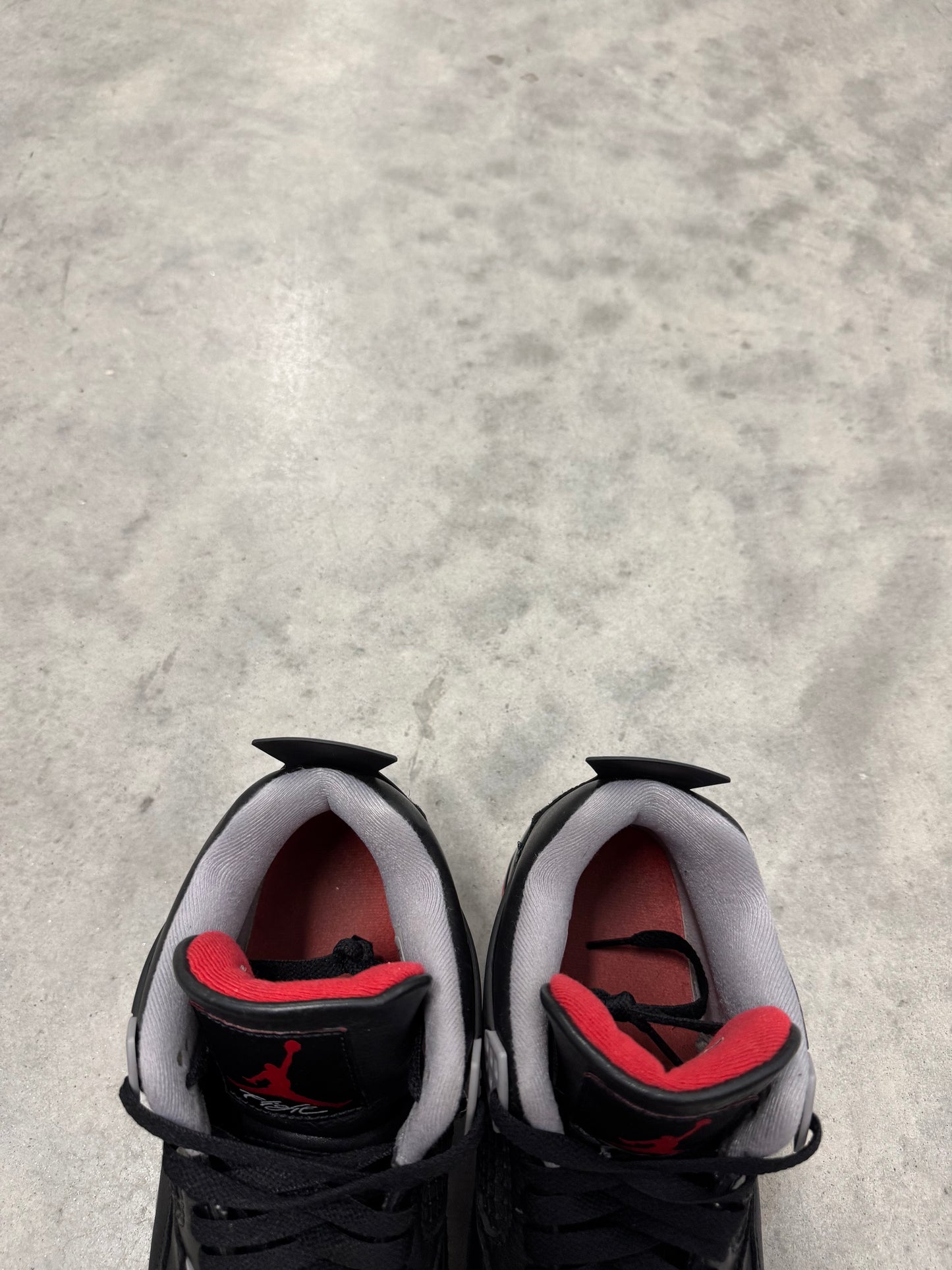 JORDAN 4 “ Bred Reimagined “