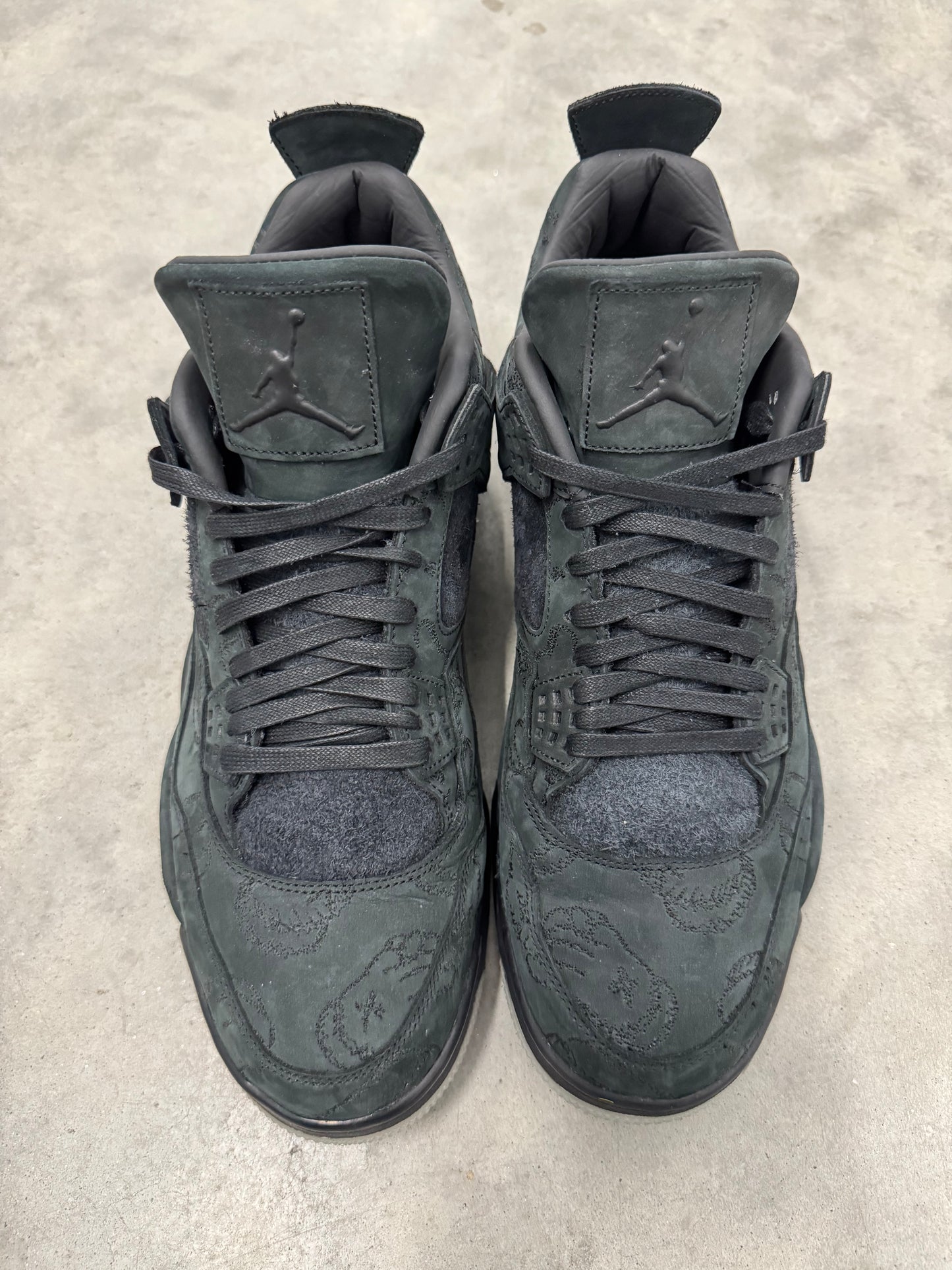 KAWS JORDAN 4 “ Black “
