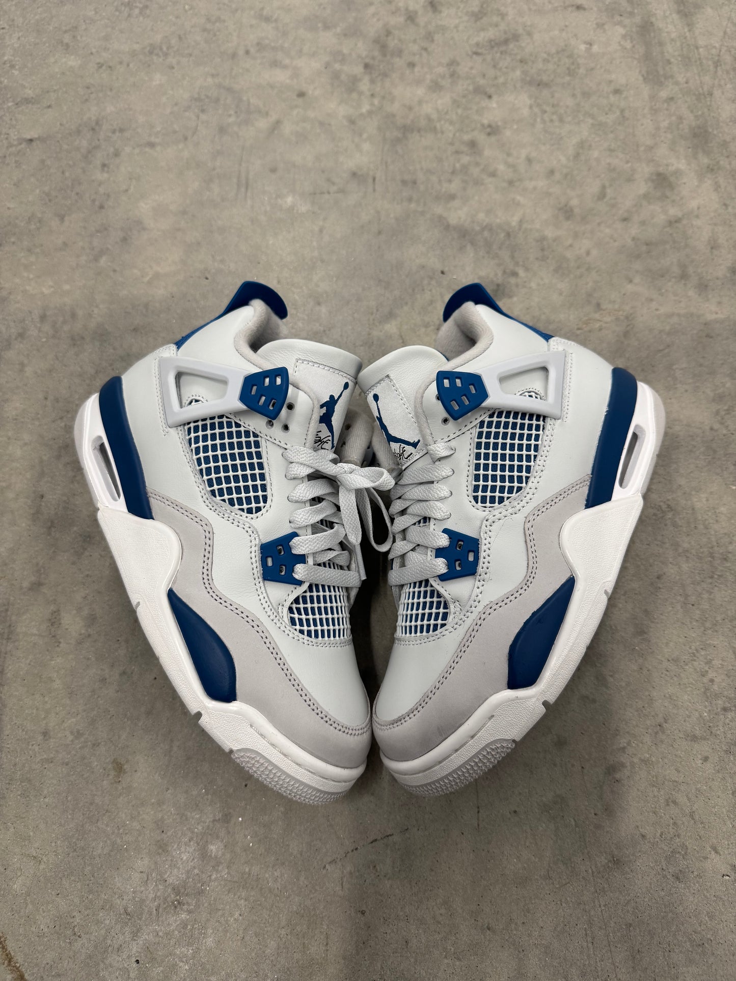 JORDAN 4 “ Military Blue “