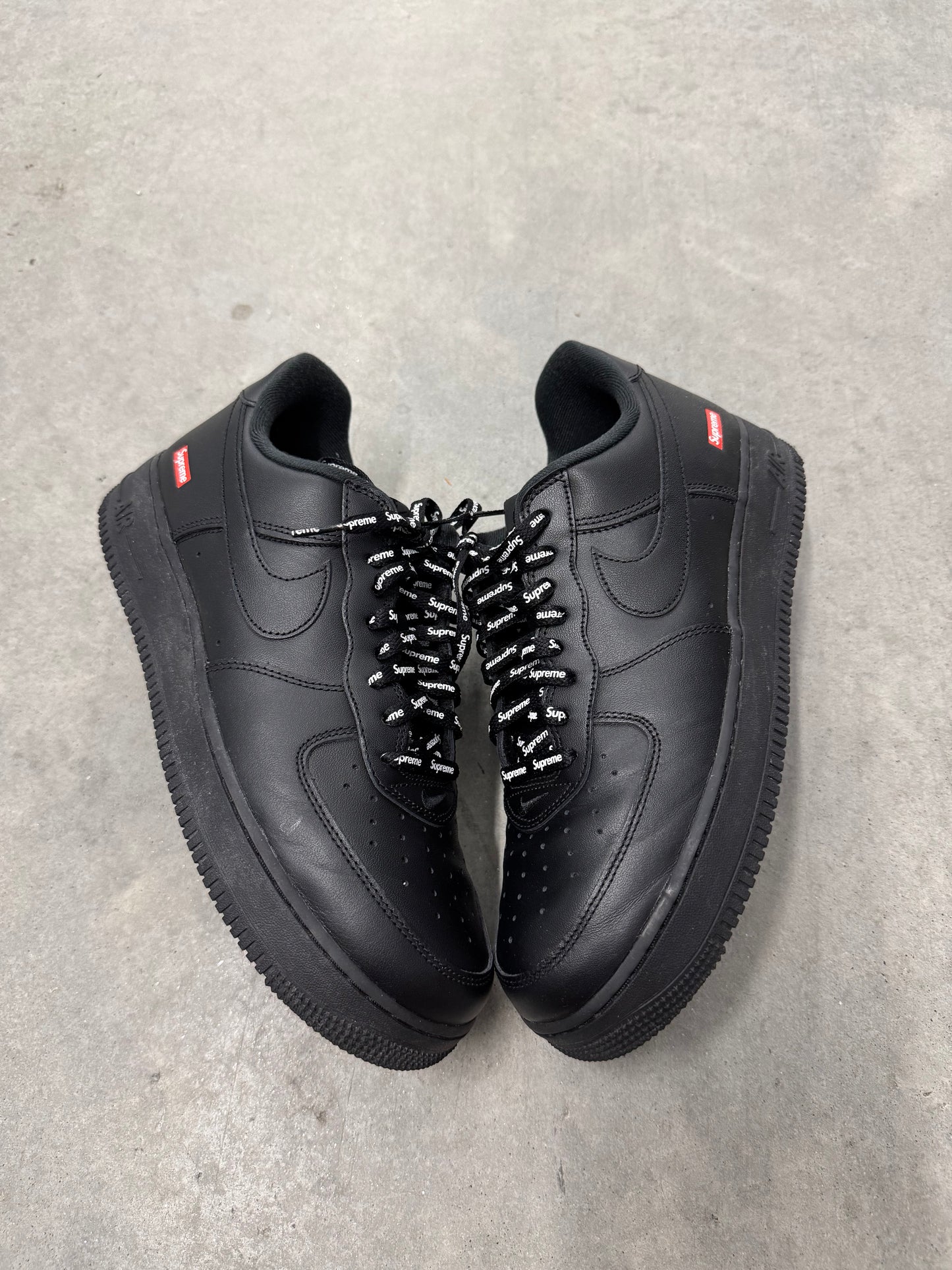 NIKE AIR FORCE SUPREME LOW “ Box-Logo Black “