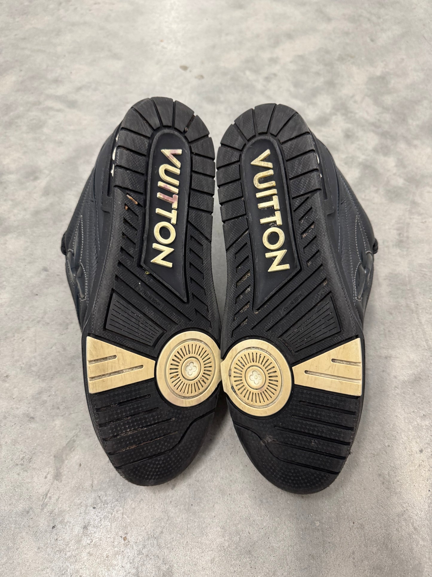 LOUIS VUITTON SKATE SNEAKER “ Oversized Flower - Black “