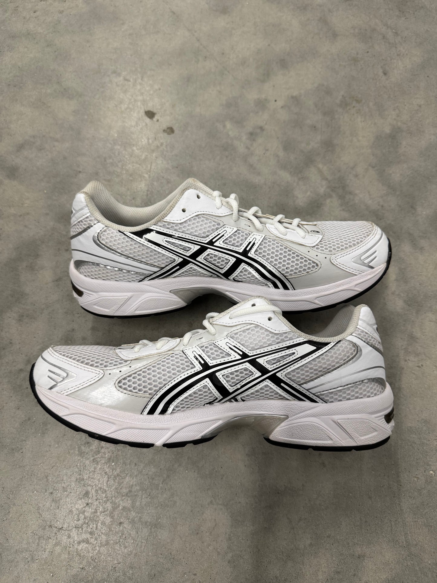 ASICS GEL-1130 “ White Black “