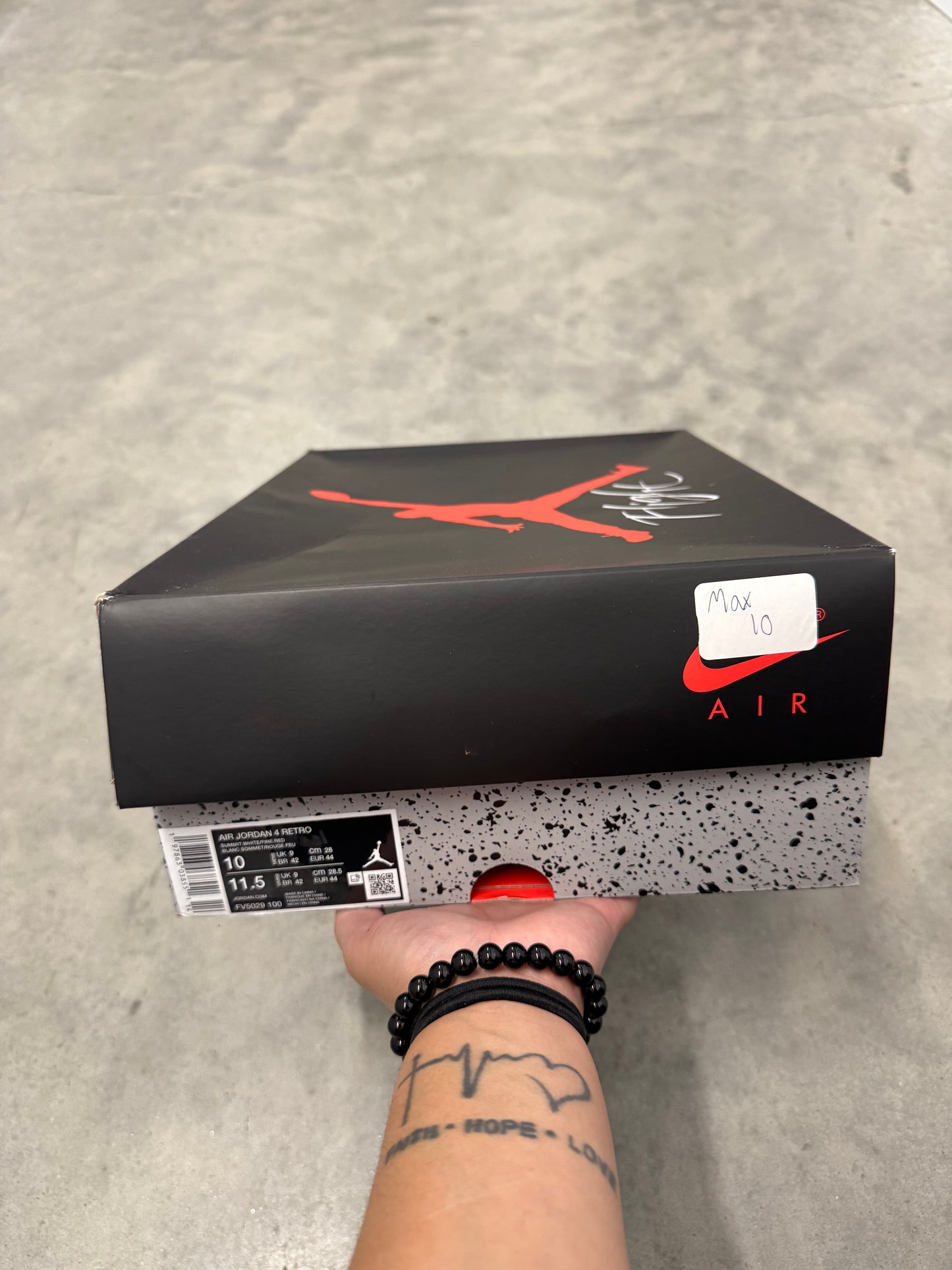 JORDAN 4 “ White Cement “