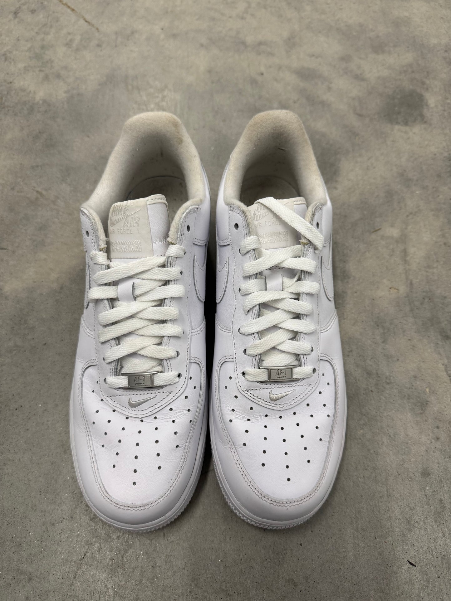 AIR FORCE SUPREME LOW “ Box-Logo White “