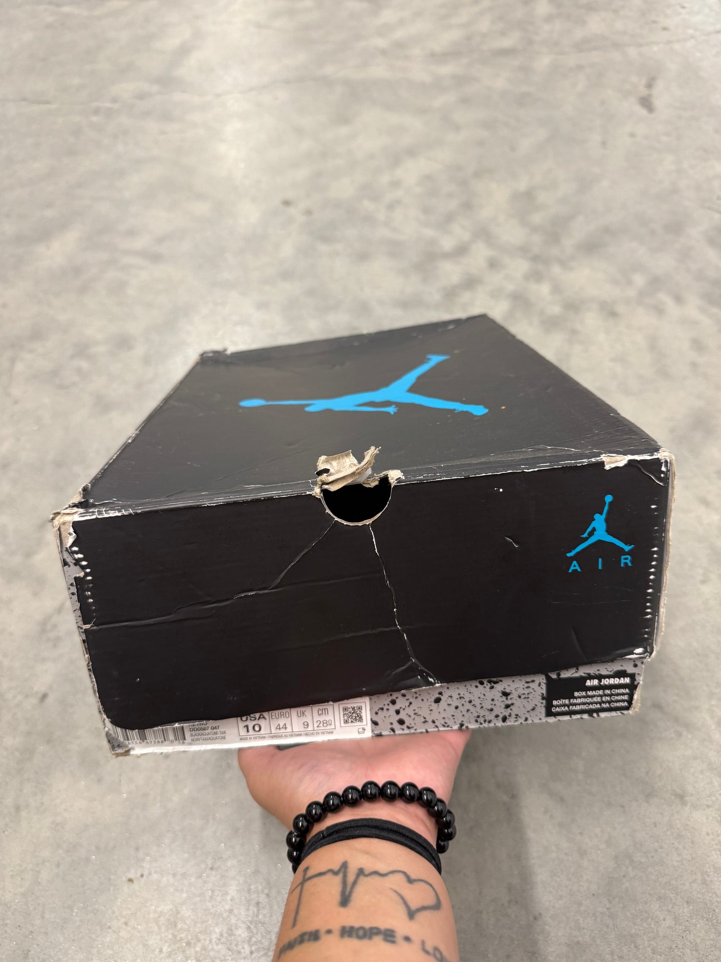 JORDAN 5 “ Aqua “