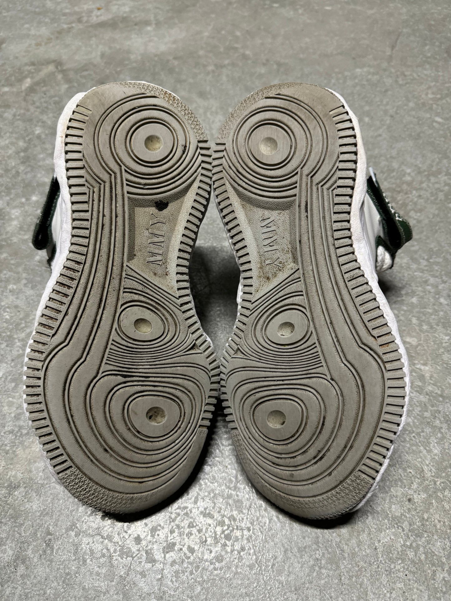 MAISON MIHARA SNEAKER “ green “
