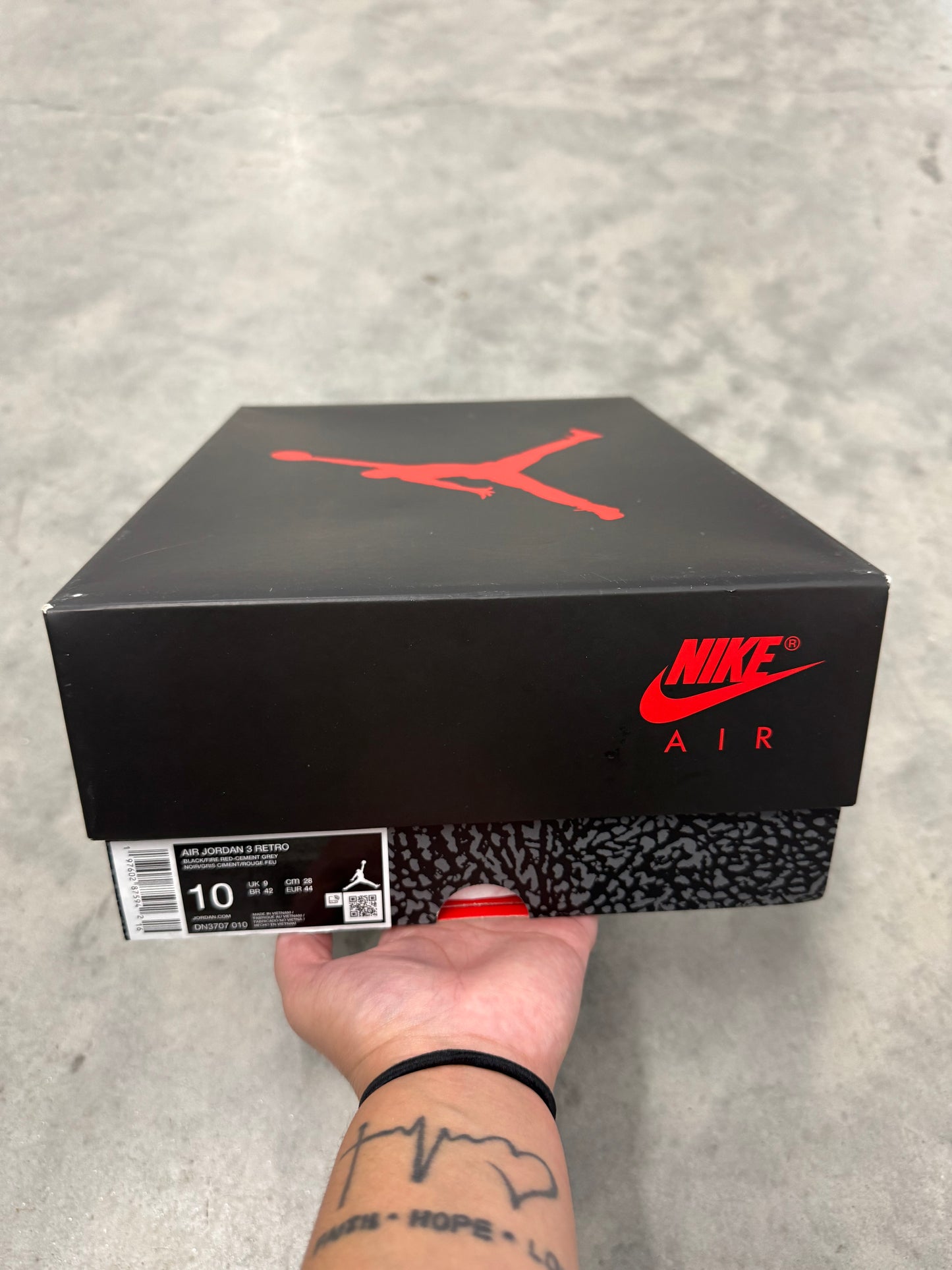 JORDAN 3 “ Black Cement “