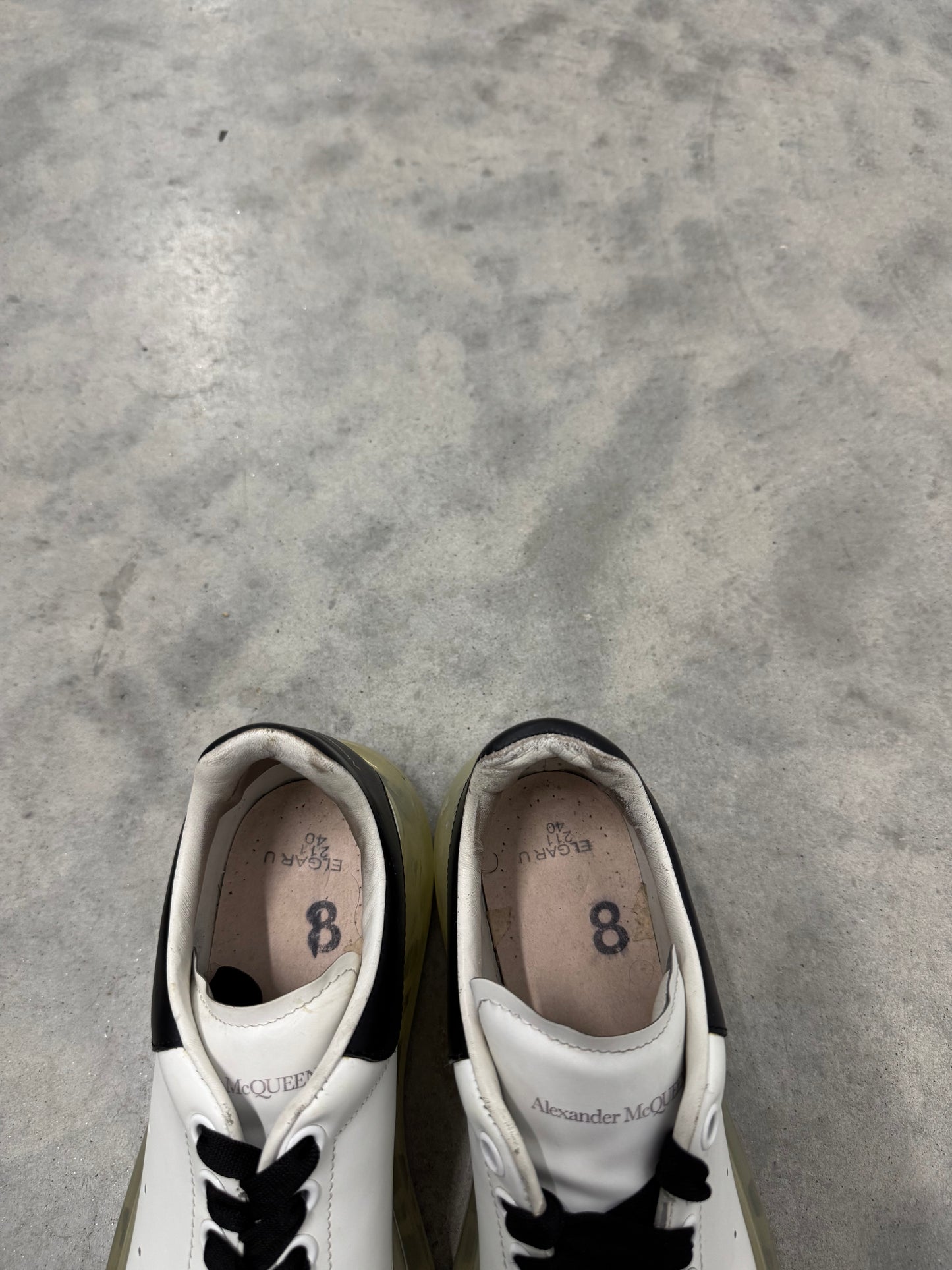 ALEXANDER MCQUEEN OVERSIZED SNEAKER “ Clear Sole “