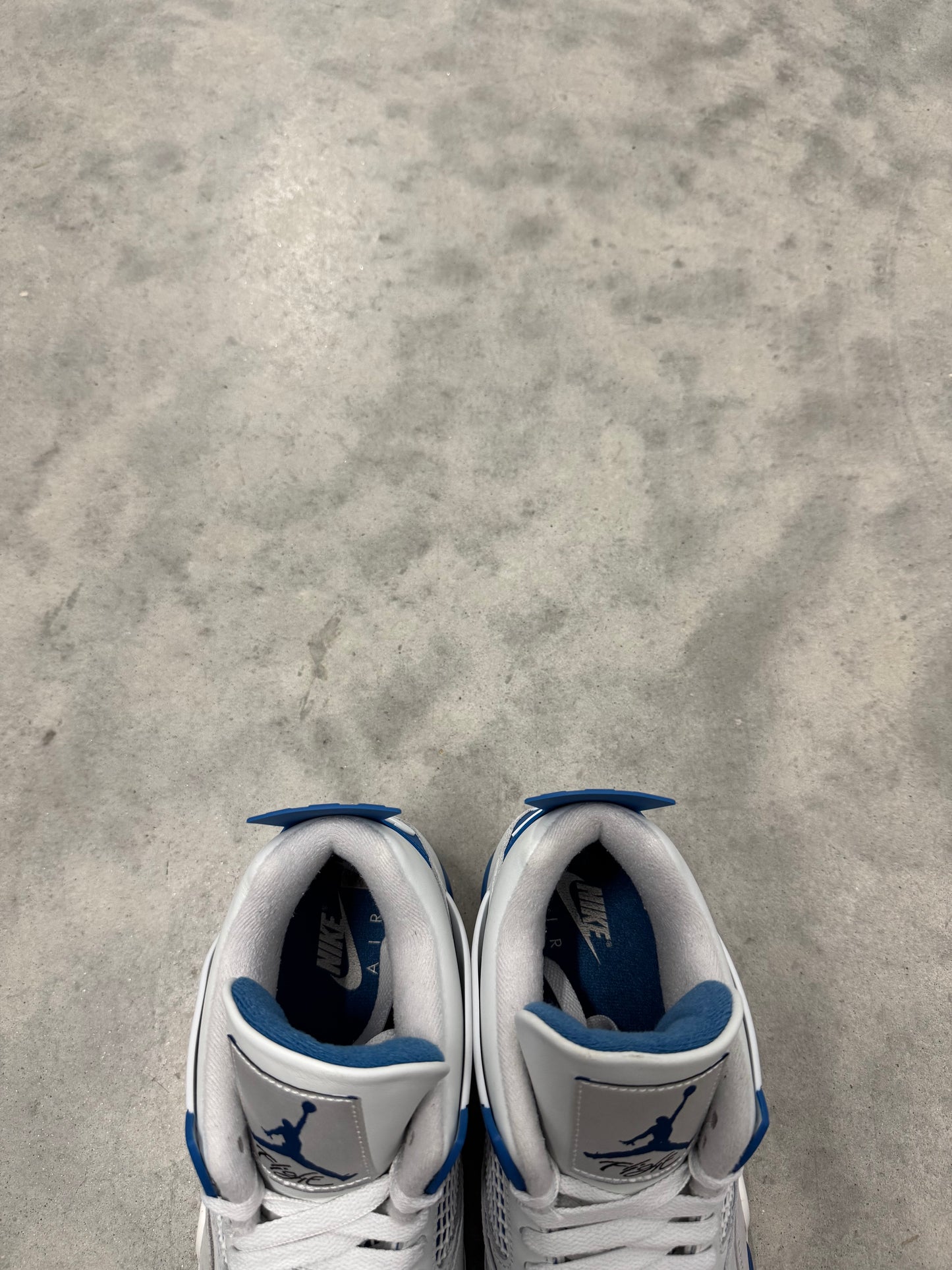 JORDAN 4 “ Military Blue “
