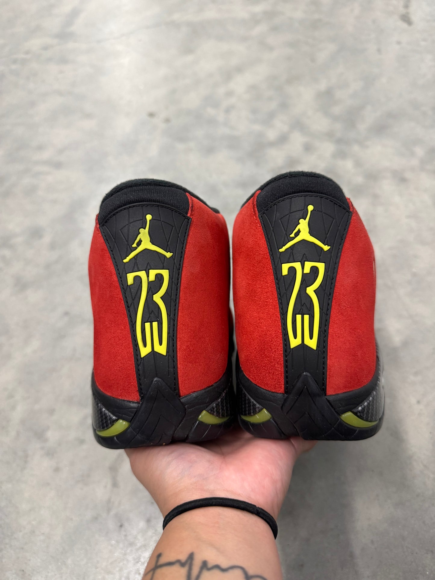 JORDAN 14 “ Ferrari “