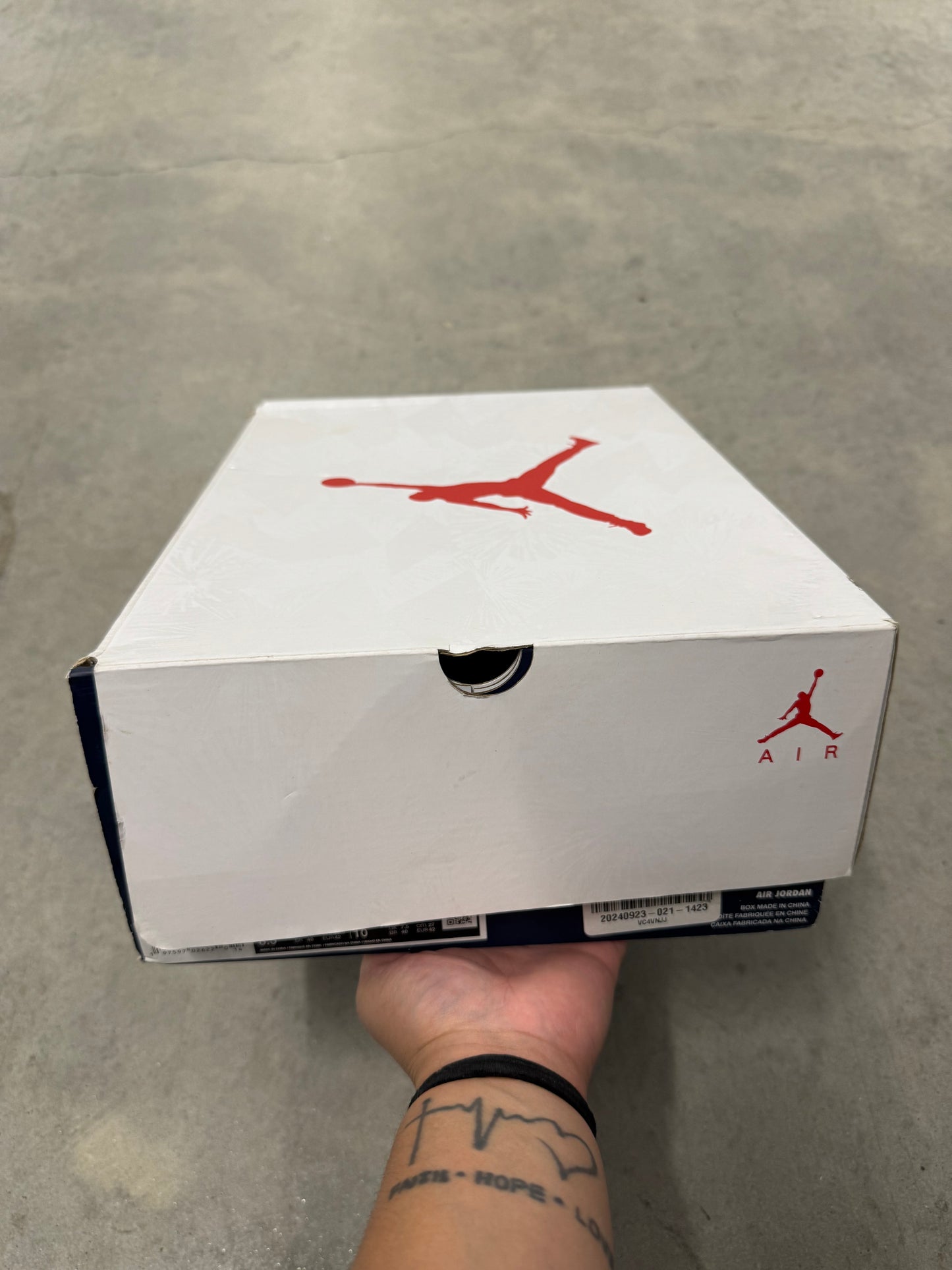 JORDAN 6 “ Olympic “