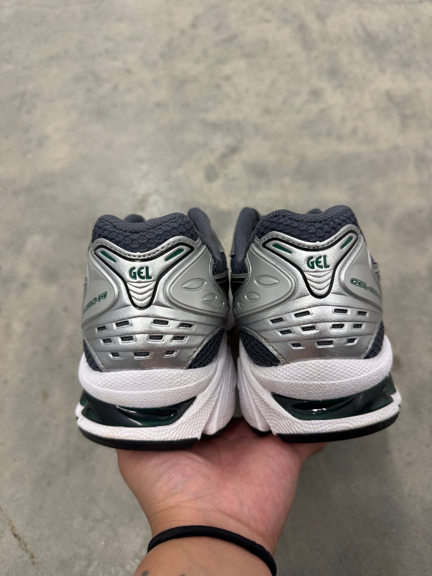 ASICS GEL-KAYANO 14 “ Metropolis Jasper Green “