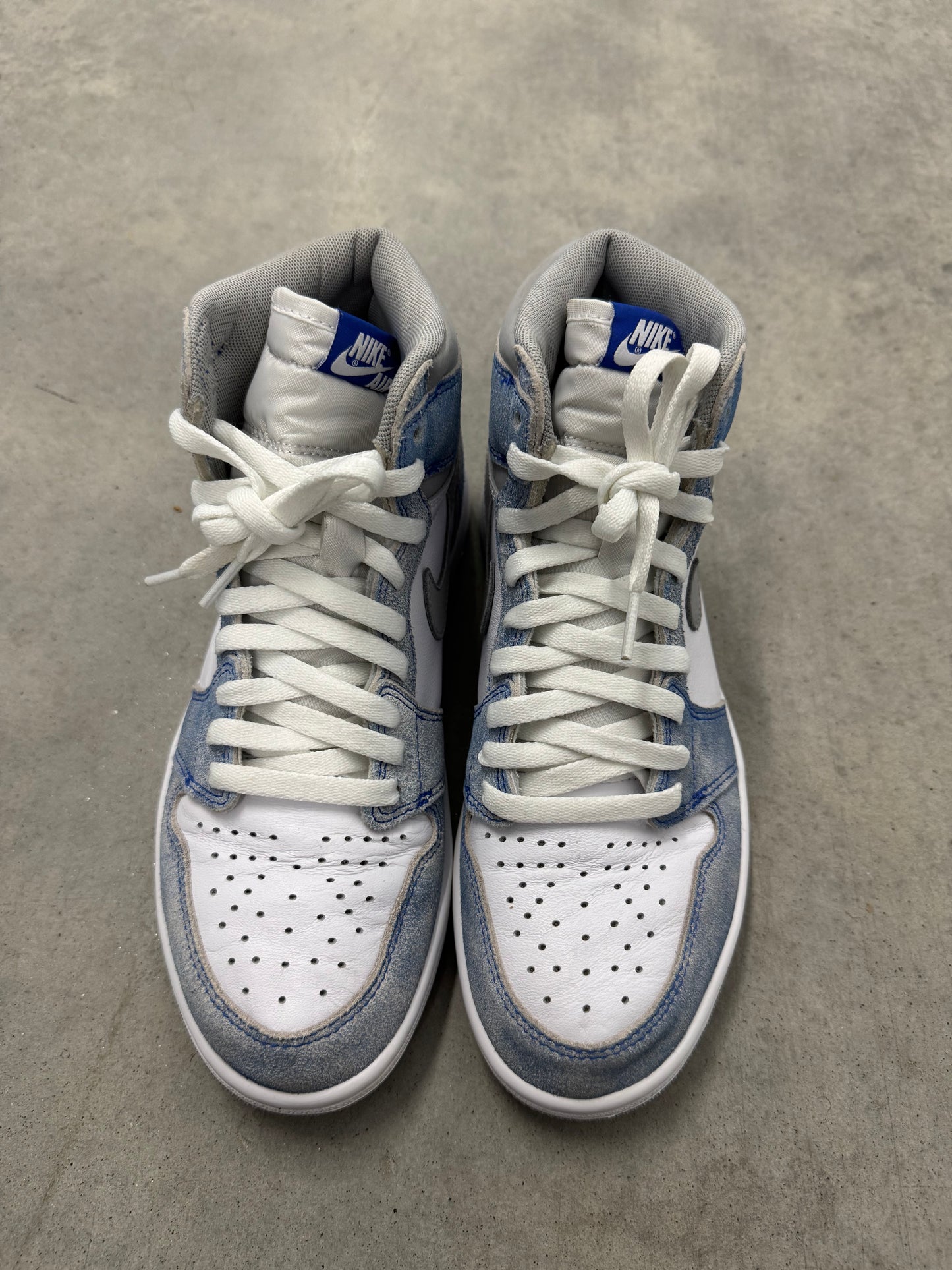 JORDAN 1 “ Hyper Royal “