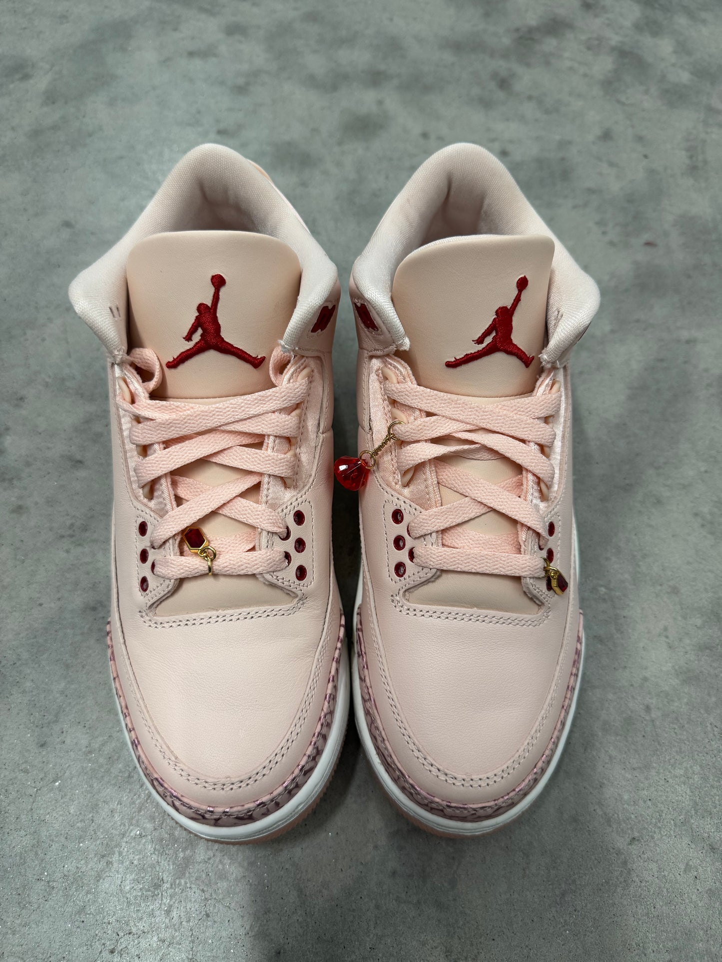 JORDAN 3 “ Treat Yourself “
