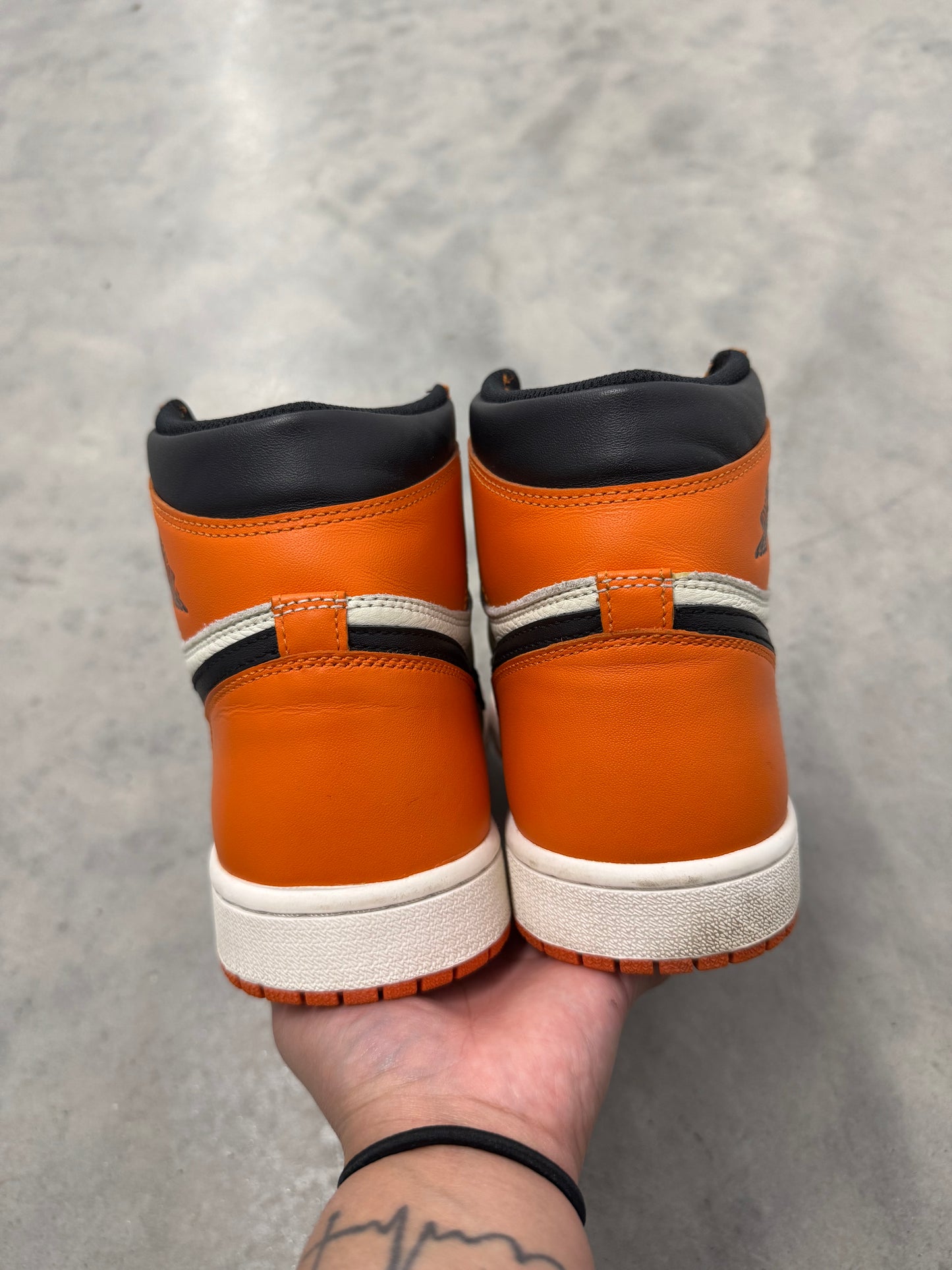 JORDAN 1 “ Shattered Backboard Away “