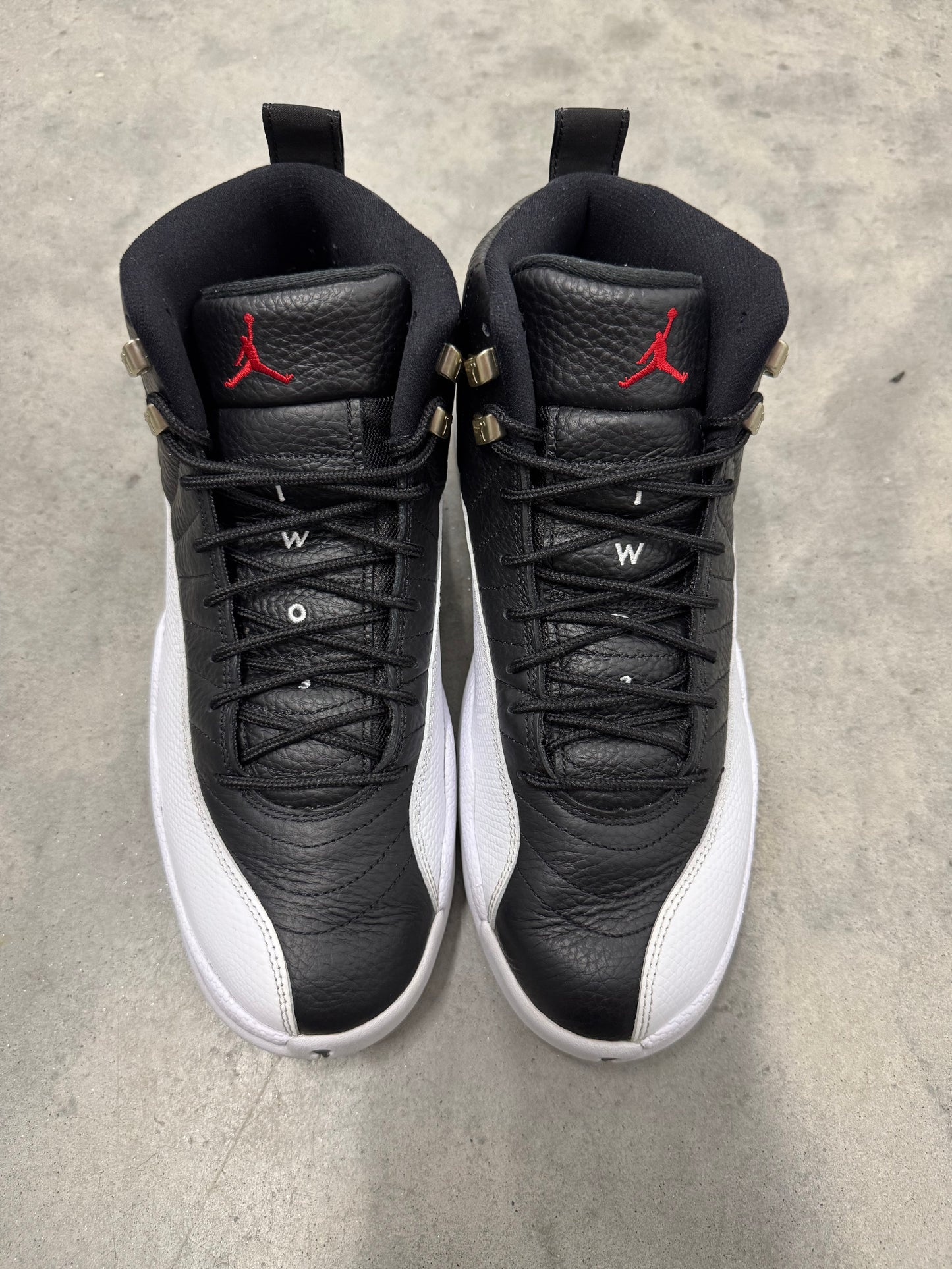 JORDAN 12 “ Playoff “