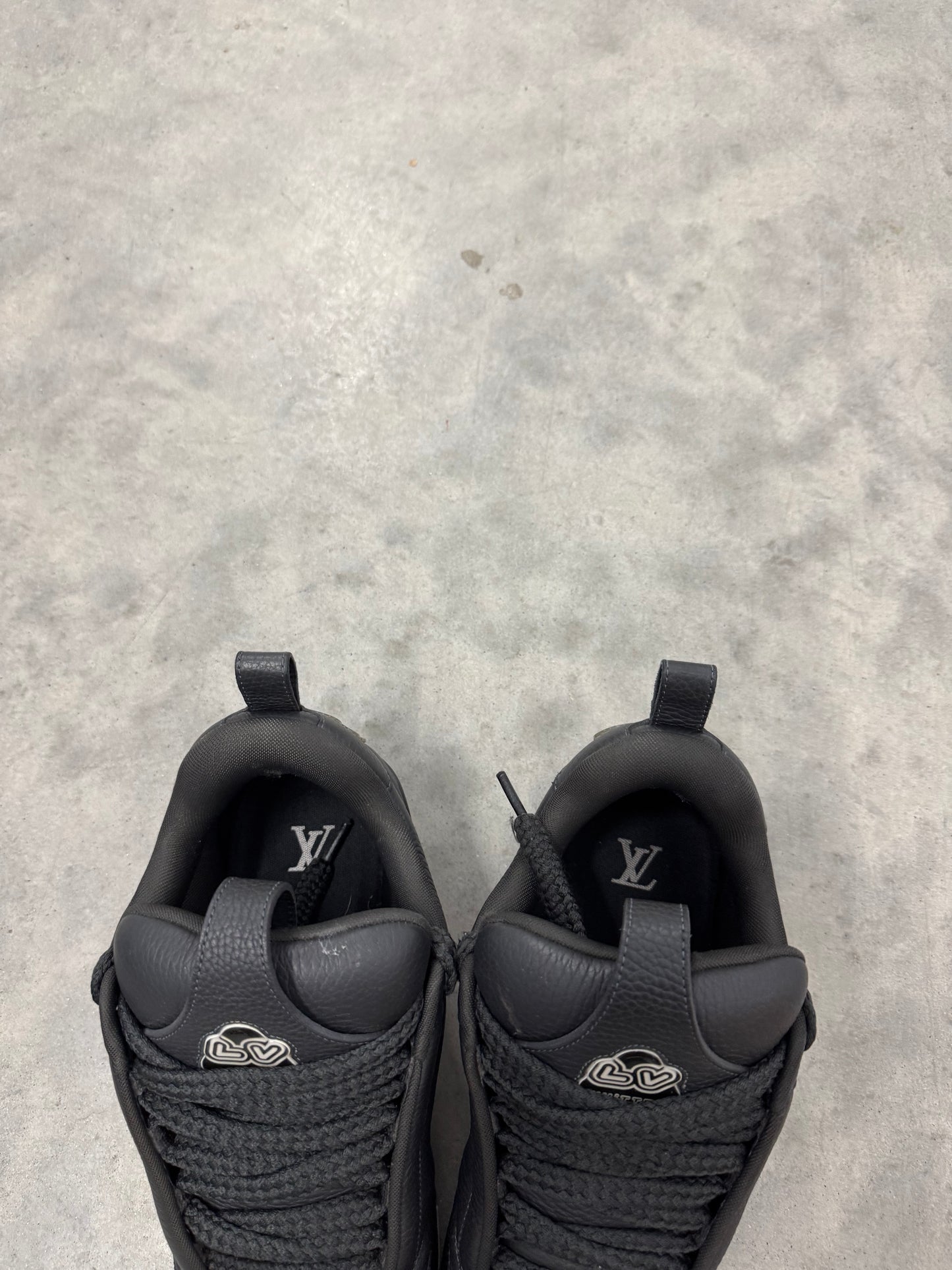 LOUIS VUITTON SKATE SNEAKER “ Oversized Flower - Black “