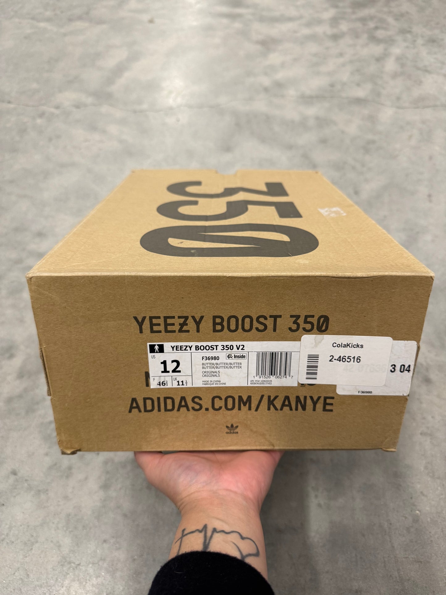 YEEZY 350 “ Butter “