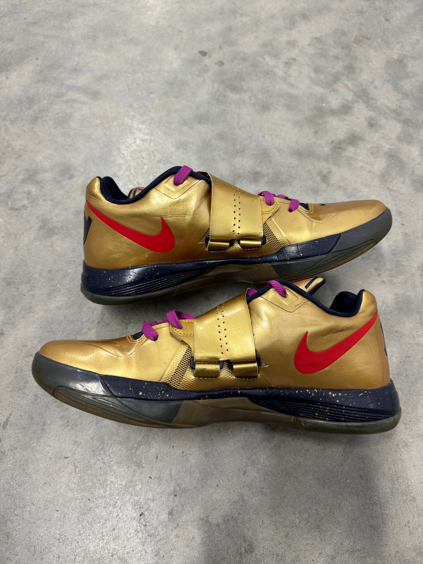 ZOOM KD 4 “ Gold Metal “