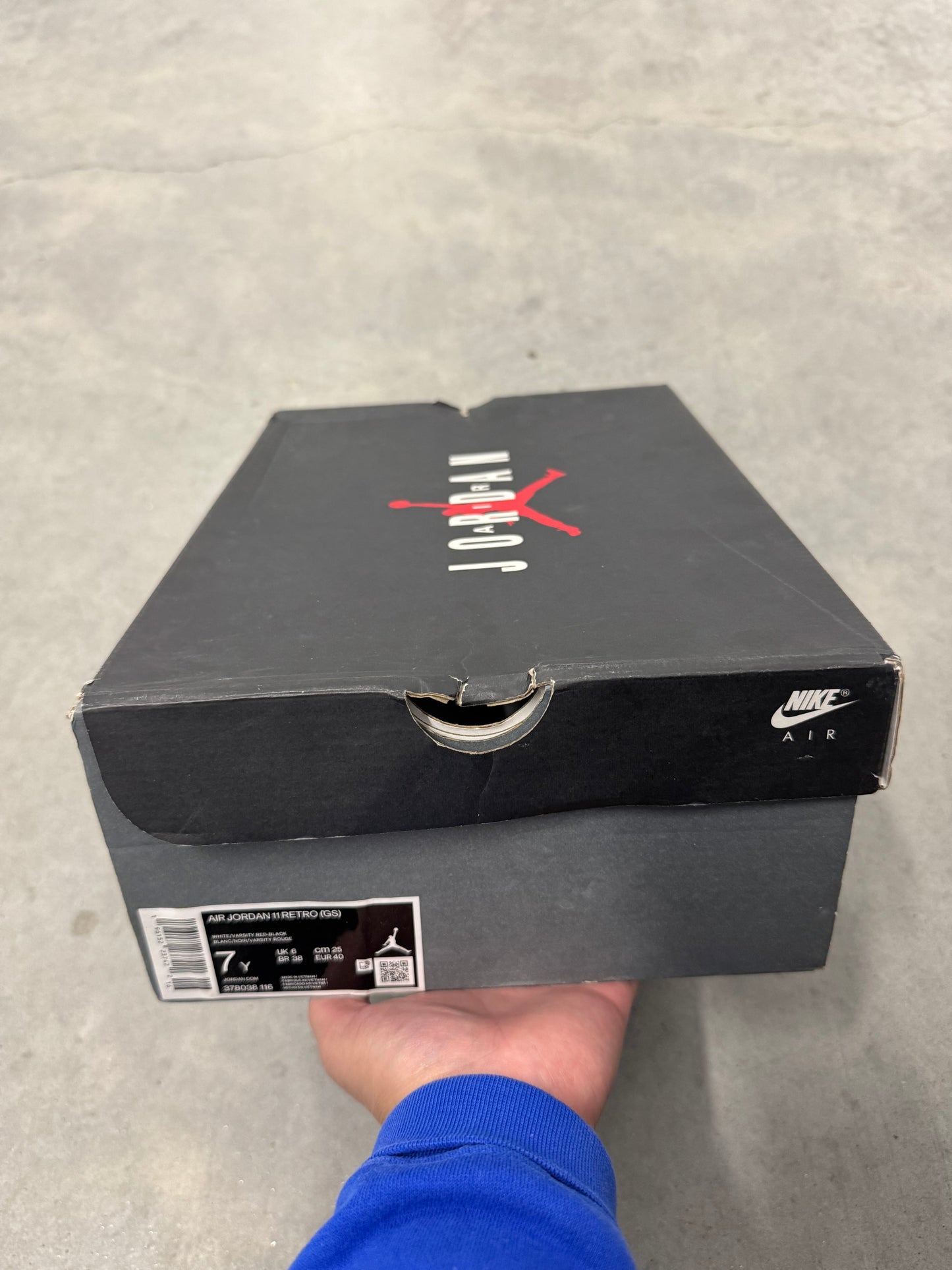 JORDAN 11 “ Cherry “