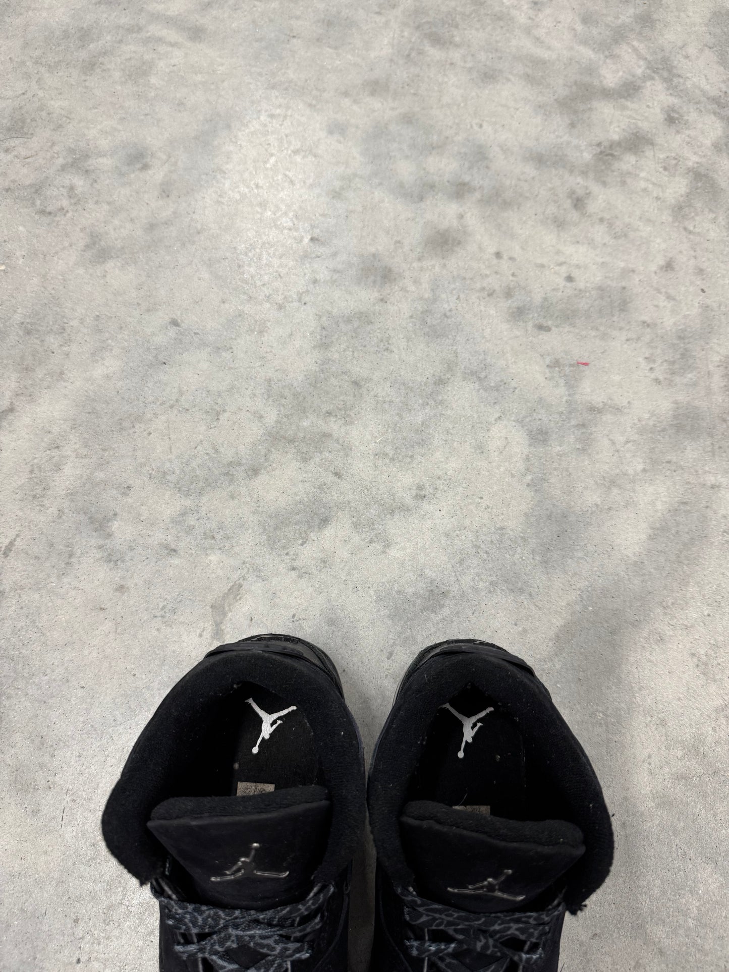 JORDAN 3 “ Black Cat “