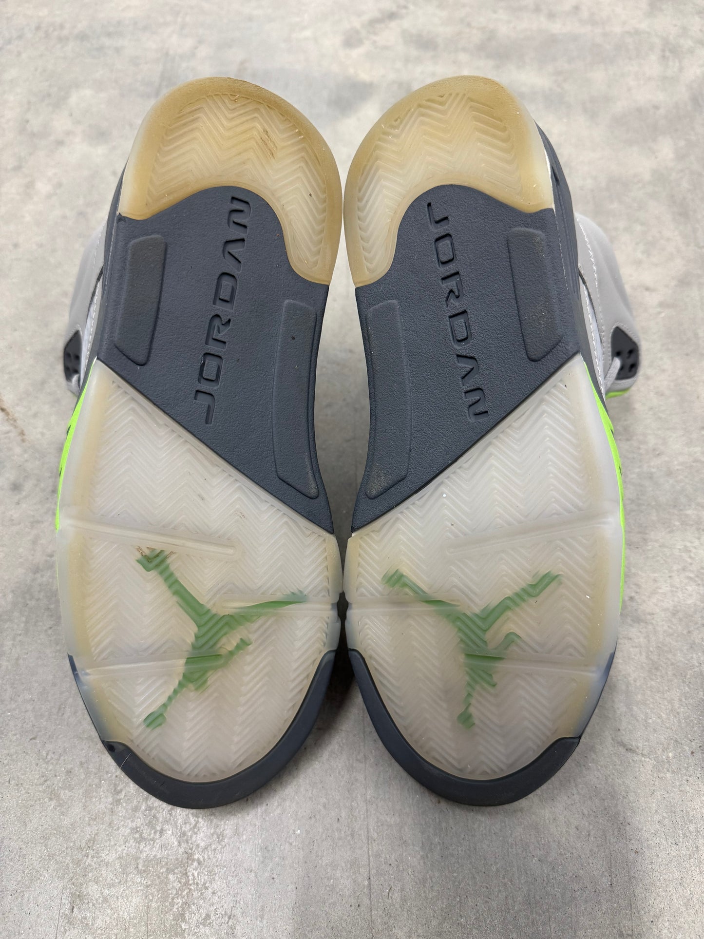 JORDAN 5 “ Green Bean “