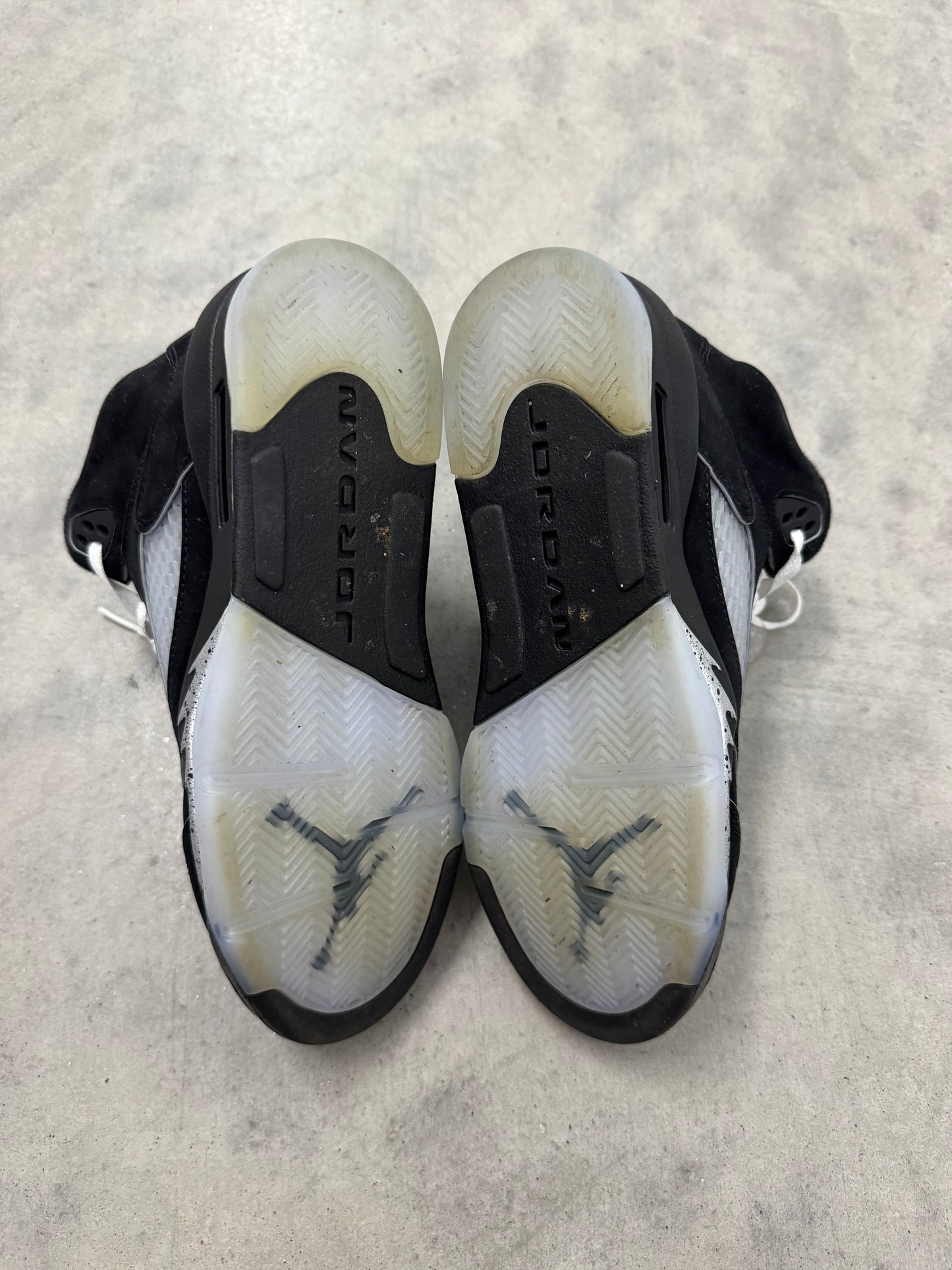 JORDAN 5 “ Black Metallic Reimagined “