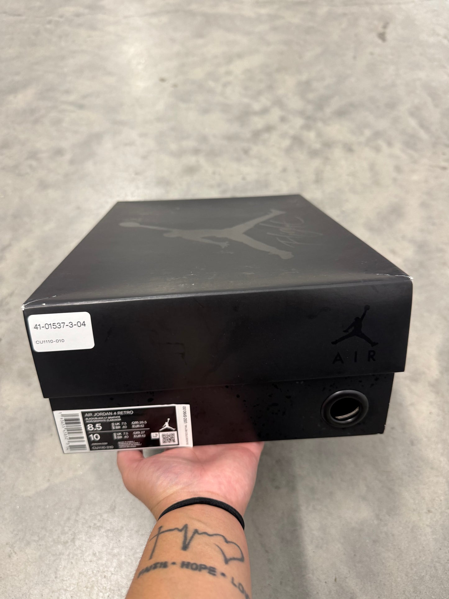 JORDAN 4 “ Black Cat “