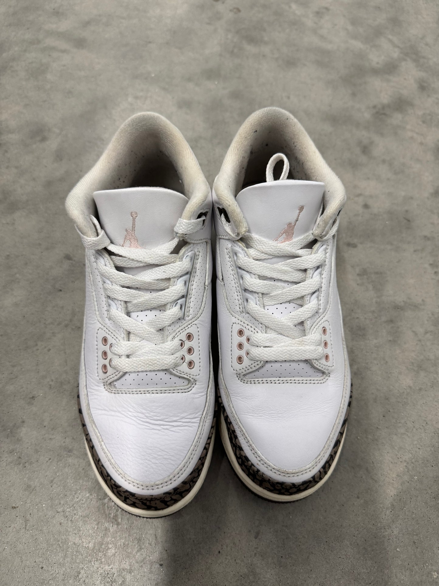 JORDAN 3 “ Neopolitan “