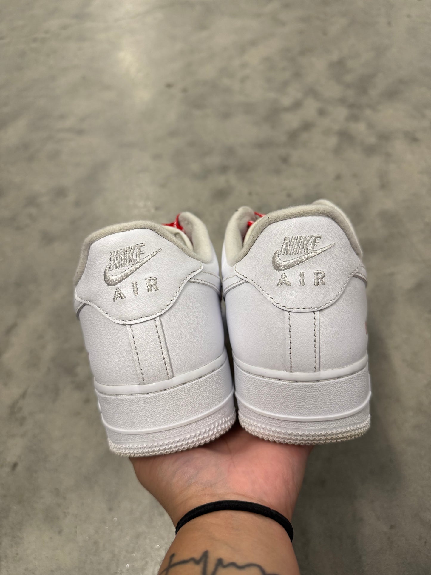 AIR FORCE SUPREME LOW “ Box-Logo White “
