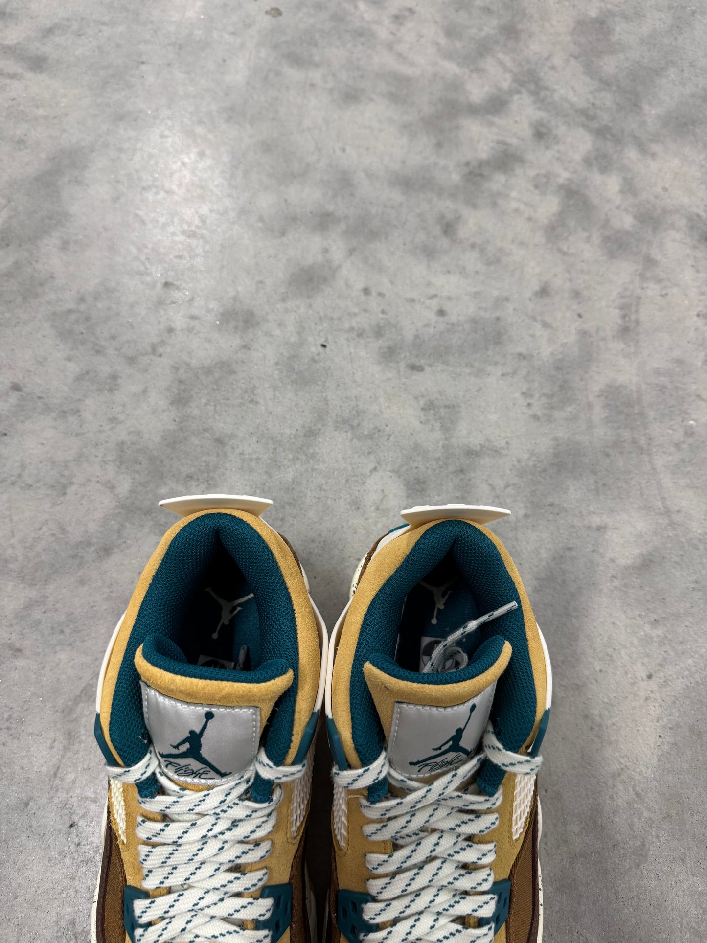 JORDAN 4 “ Cacao Wow “