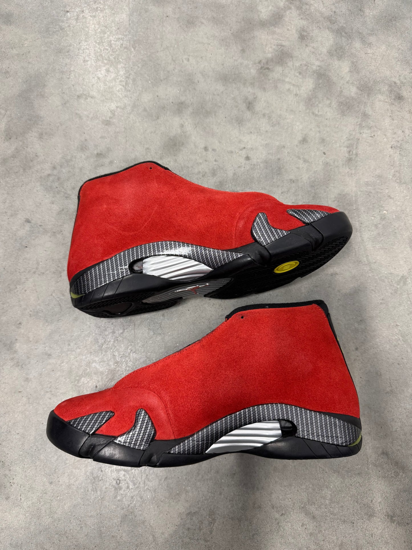 JORDAN 14 “ Ferrari “