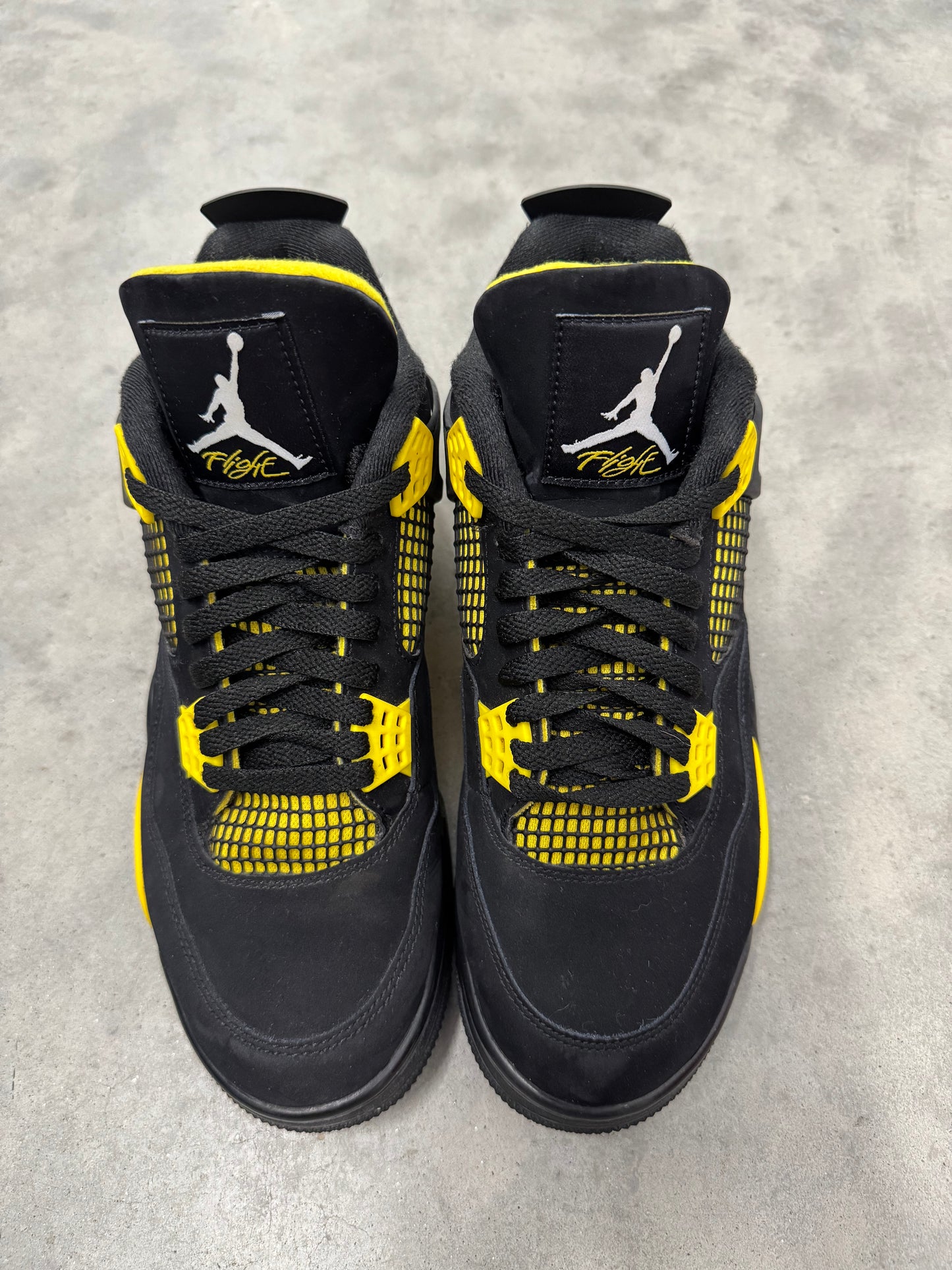 JORDAN 4 “ Thunder “
