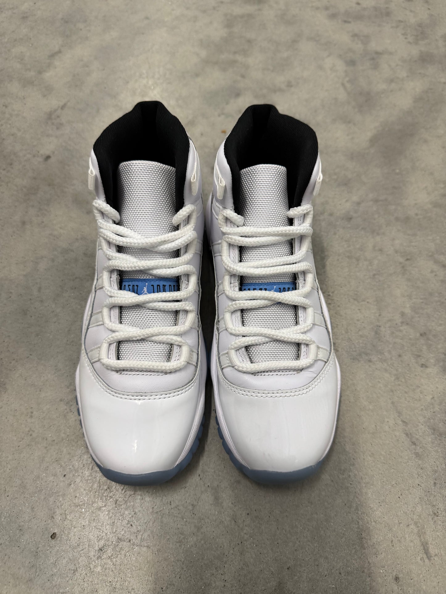 JORDAN 11 “ Legend Blue “