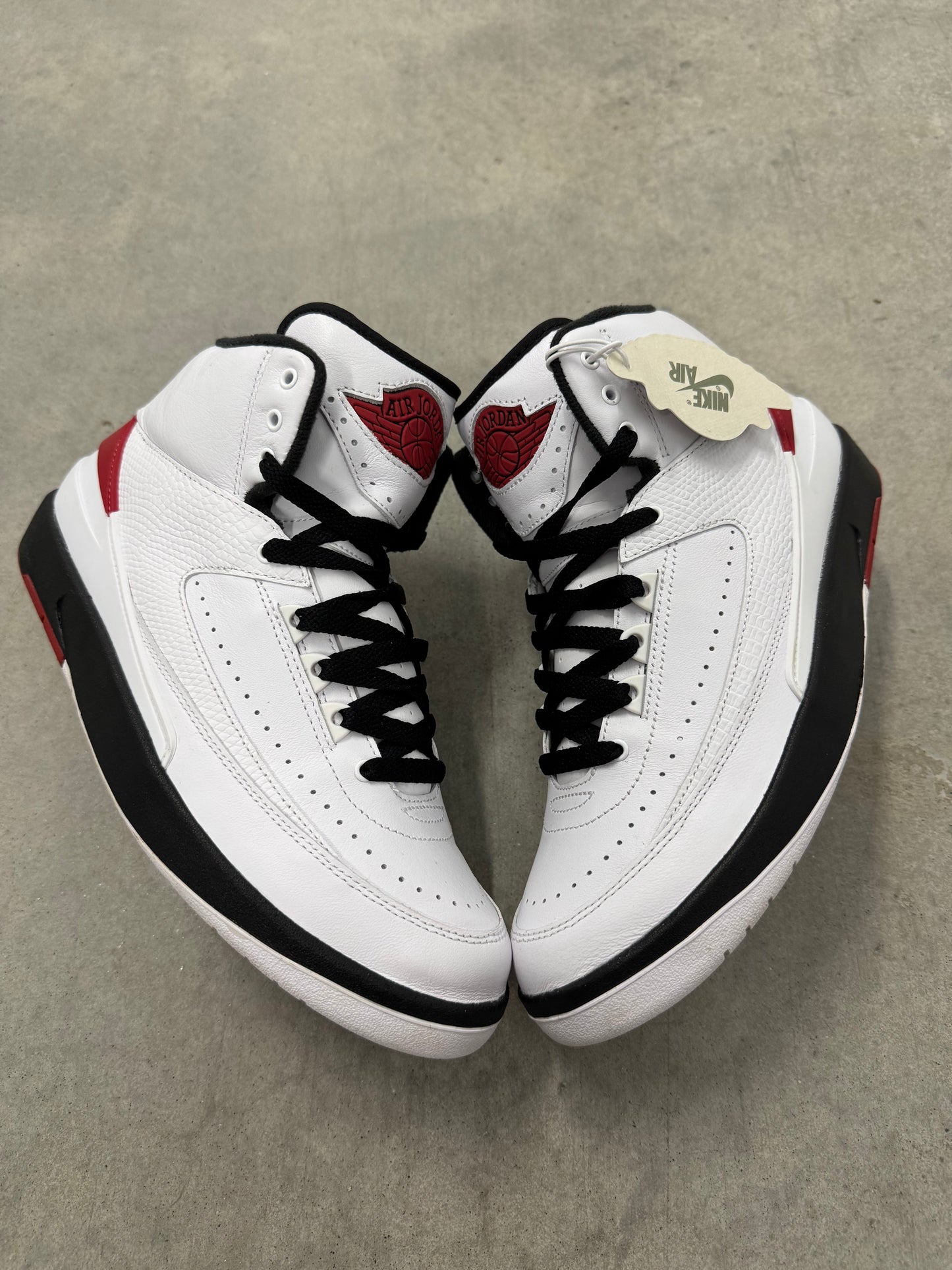 JORDAN 2 “ Chicago “