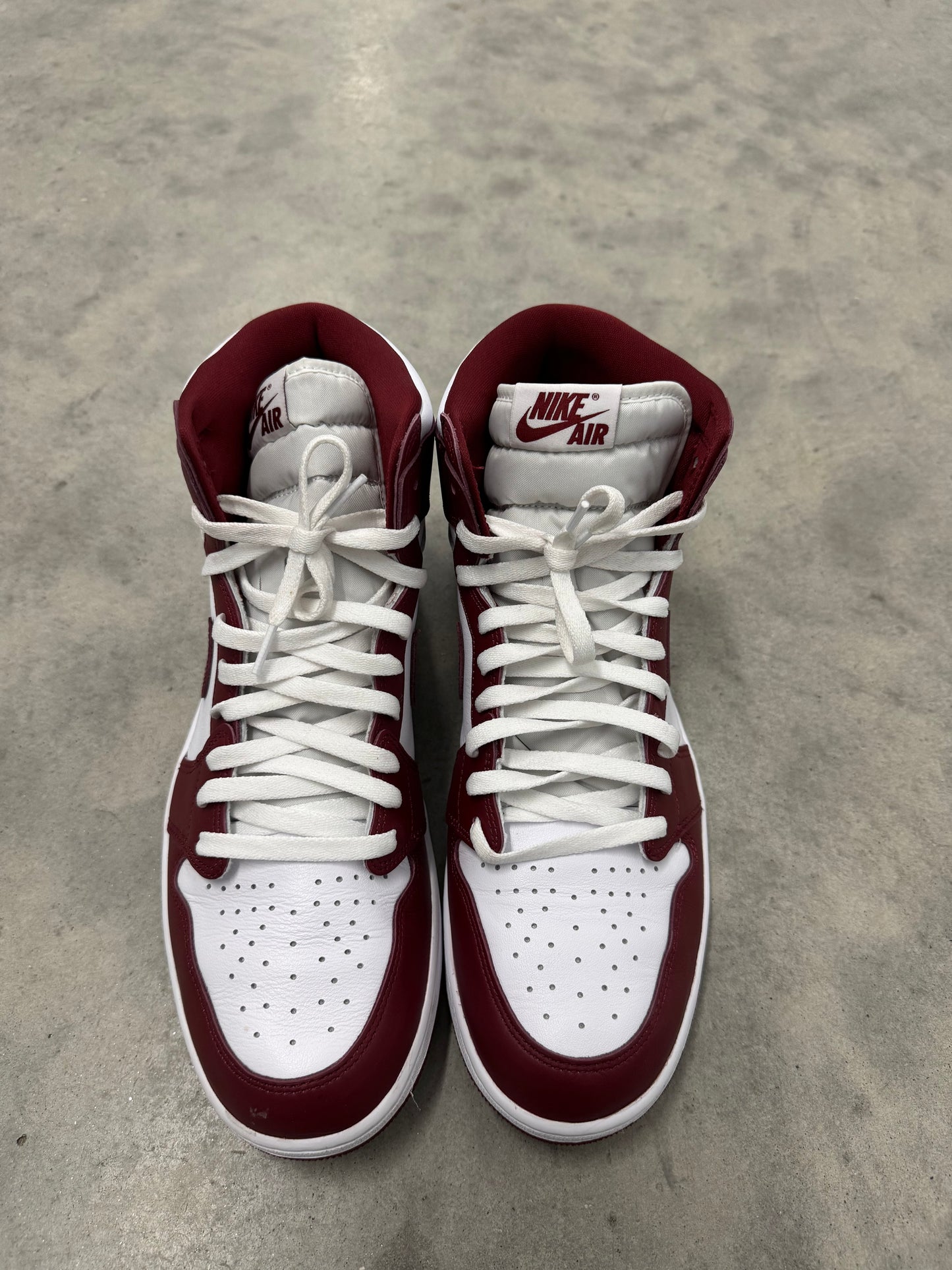 JORDAN 1 “ Artisanal Red “