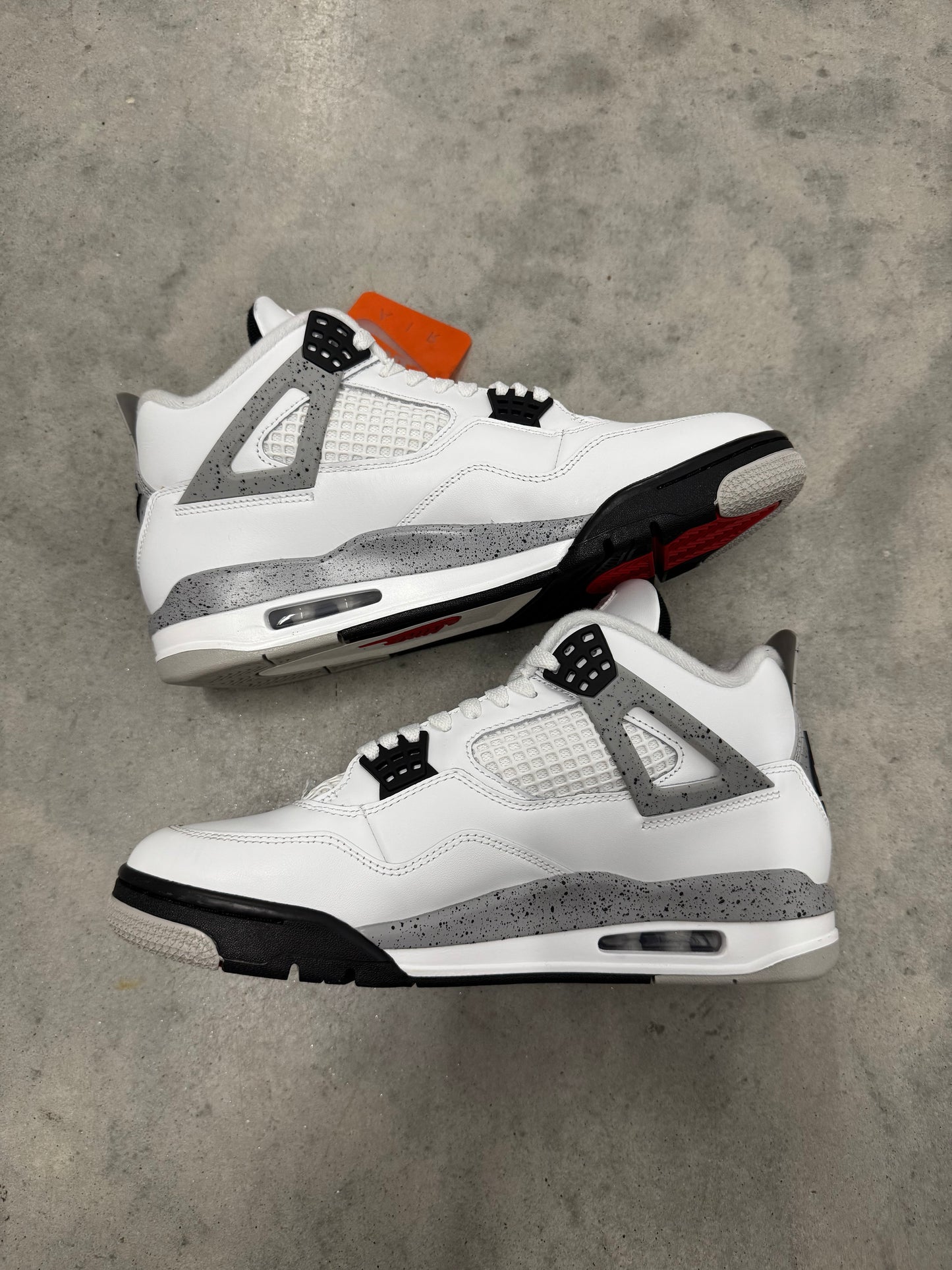 JORDAN 4 “ White Cement “