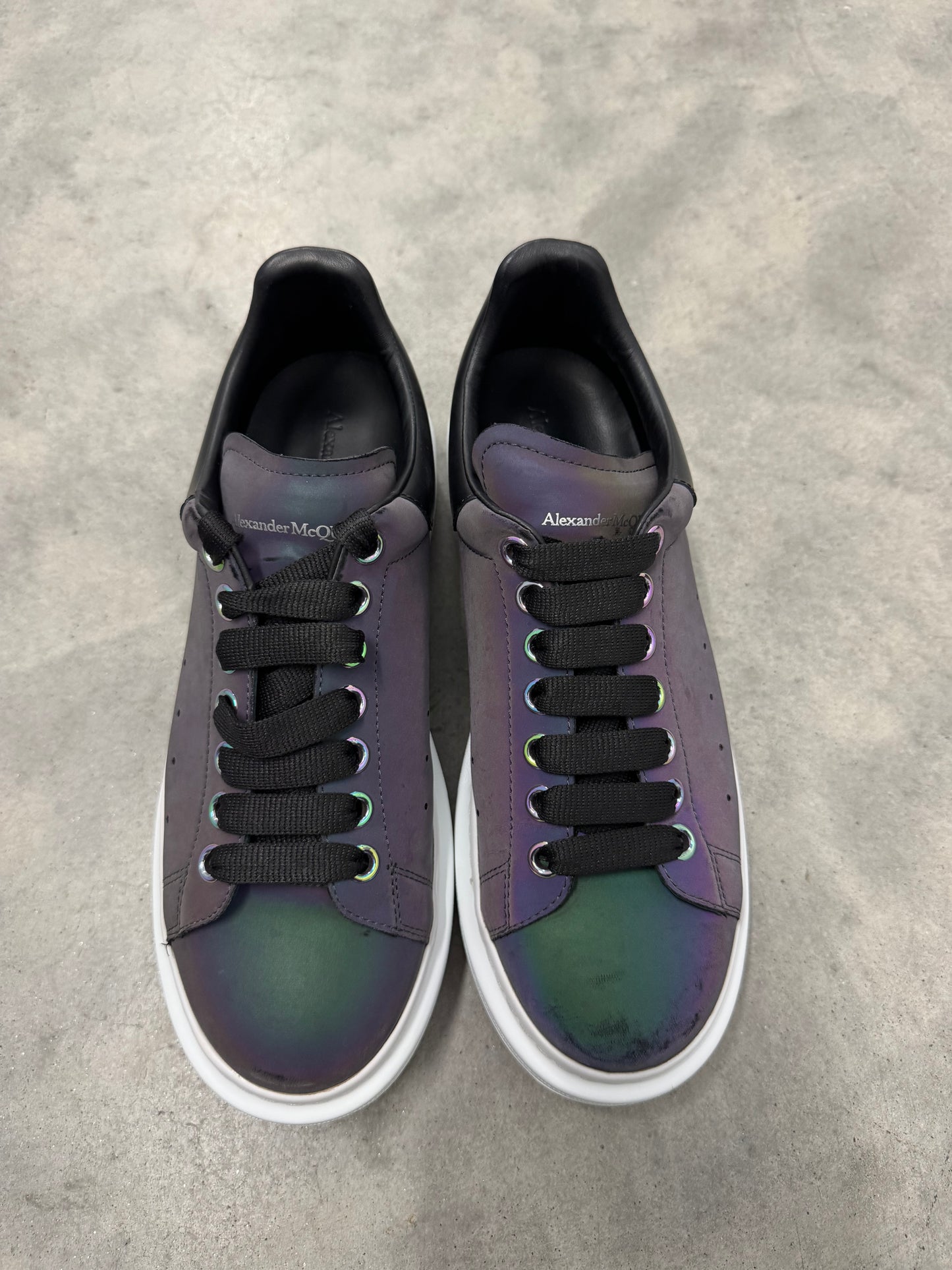 ALEXANDER MCQUEEN OVERSIZED SNEAKER “ Beetle Iridescent “