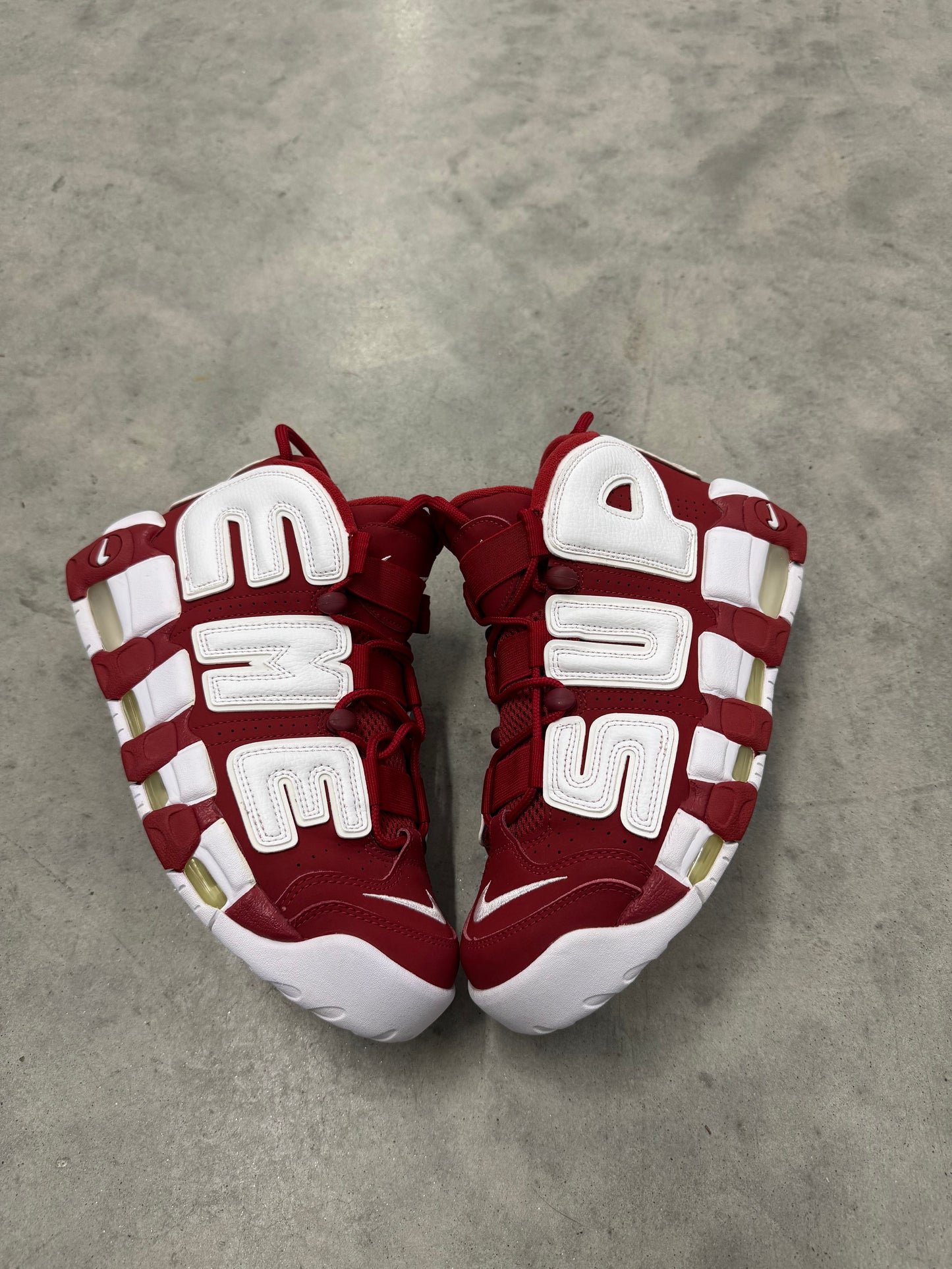 SUPREME AIR MORE UPTEMPO “ Red “