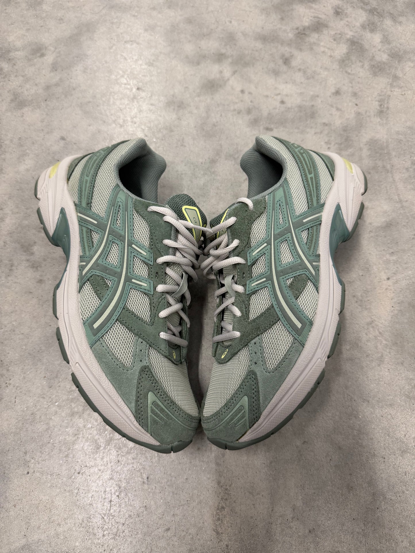 ASICS GEL-1130 “ Olive Grey Ivy “