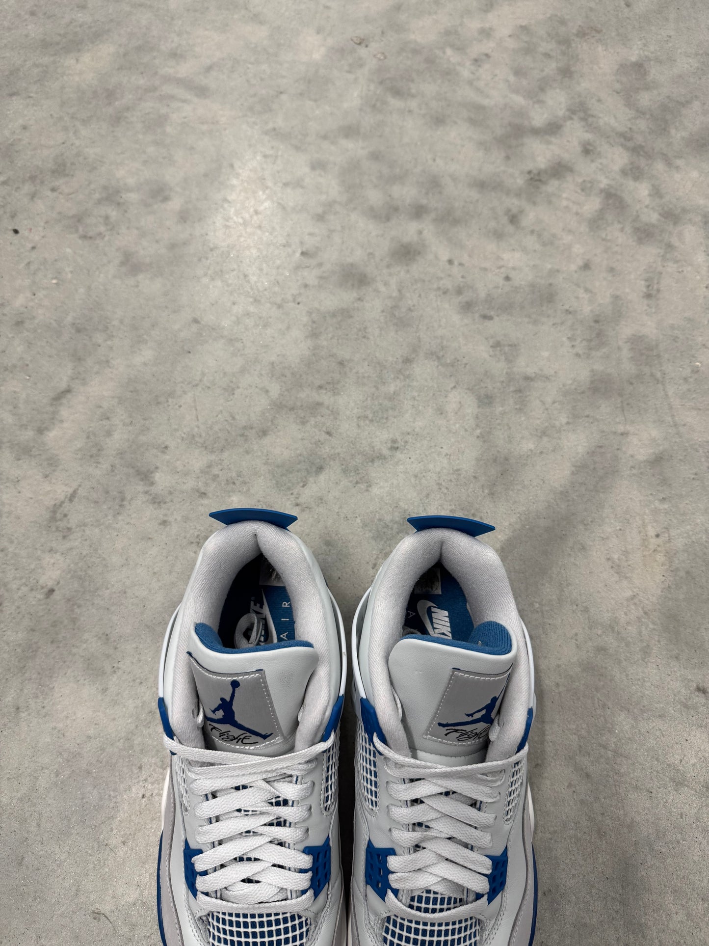 JORDAN 4 “ Military Blue “