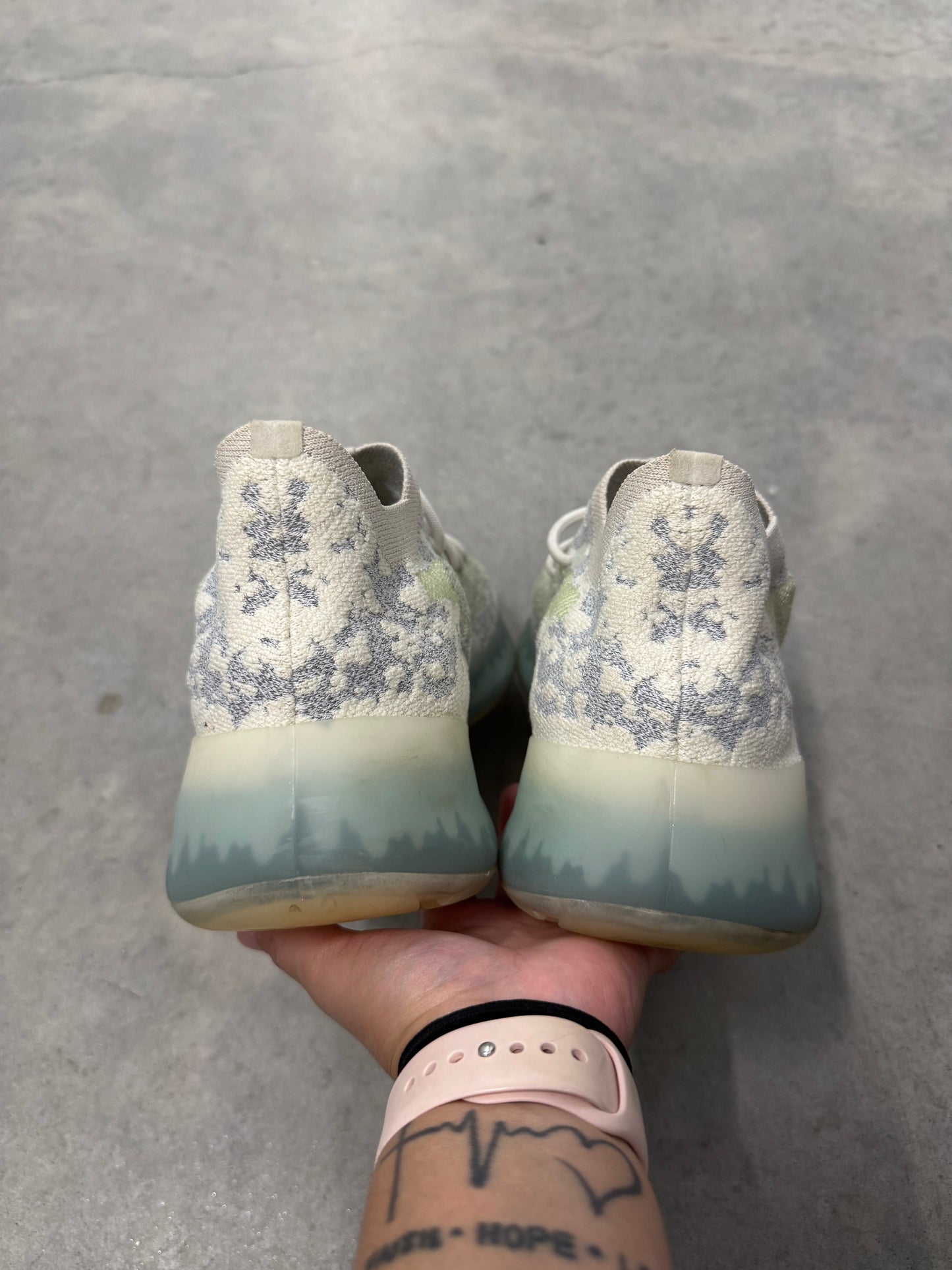 YEEZY BOOST 380 “ Alien Blue “