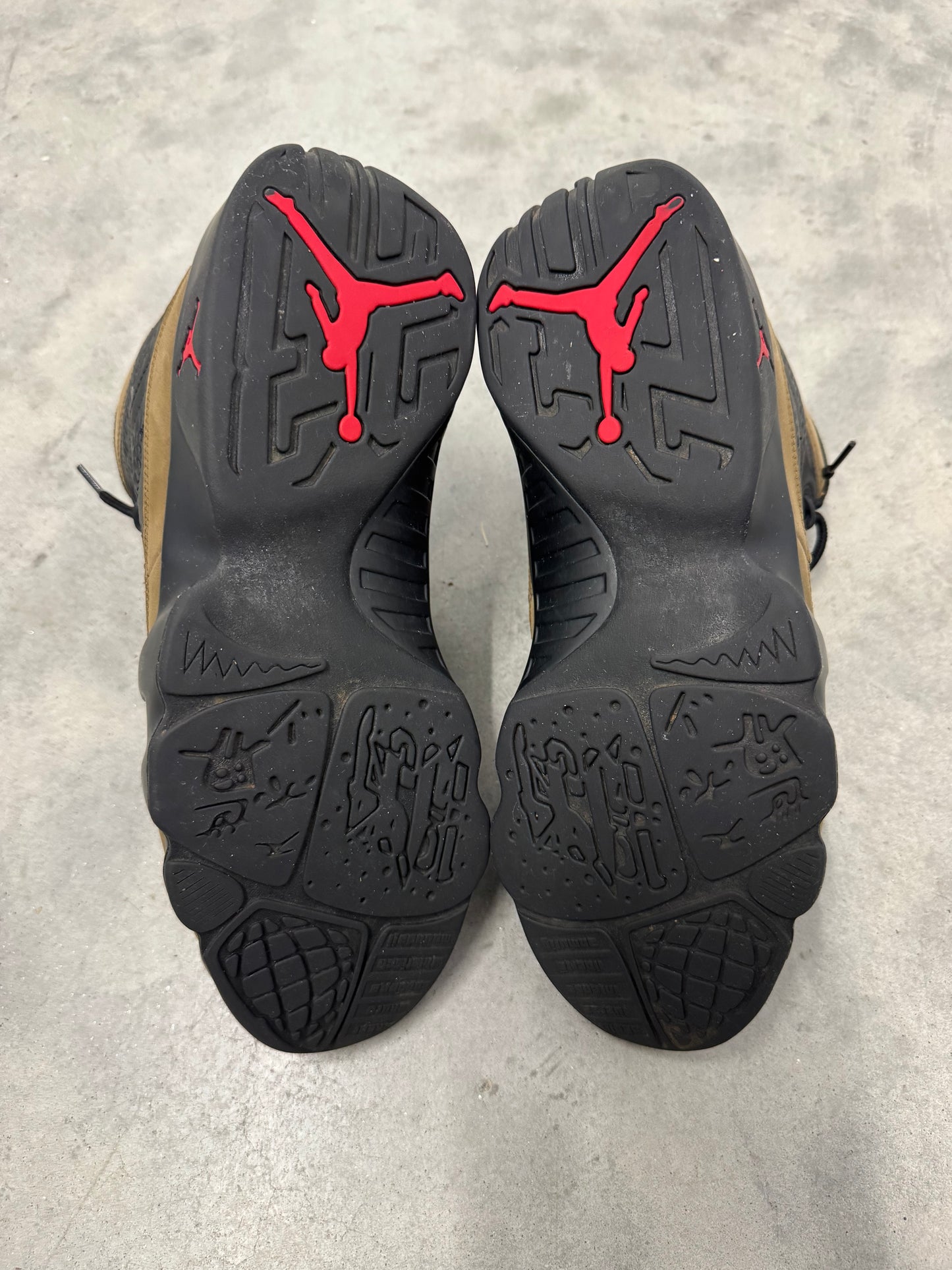 JORDAN 9 “ Olive “