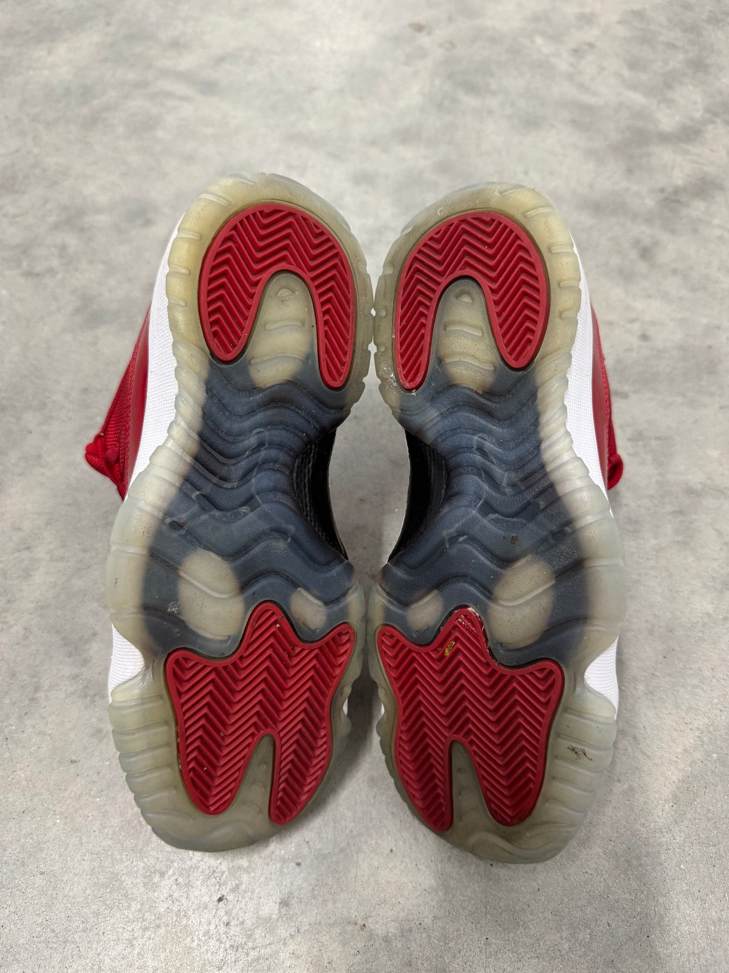 JORDAN 11 “ Win Like 96 “