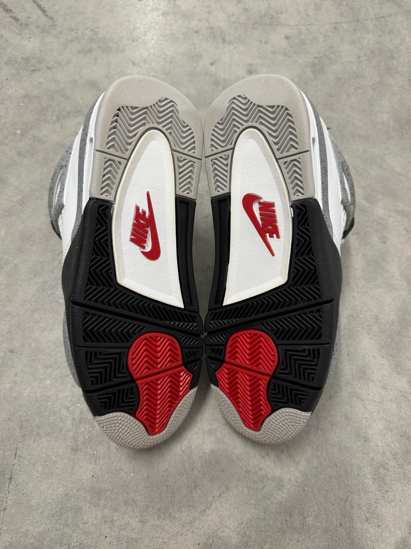 JORDAN 4 “ White Cement “