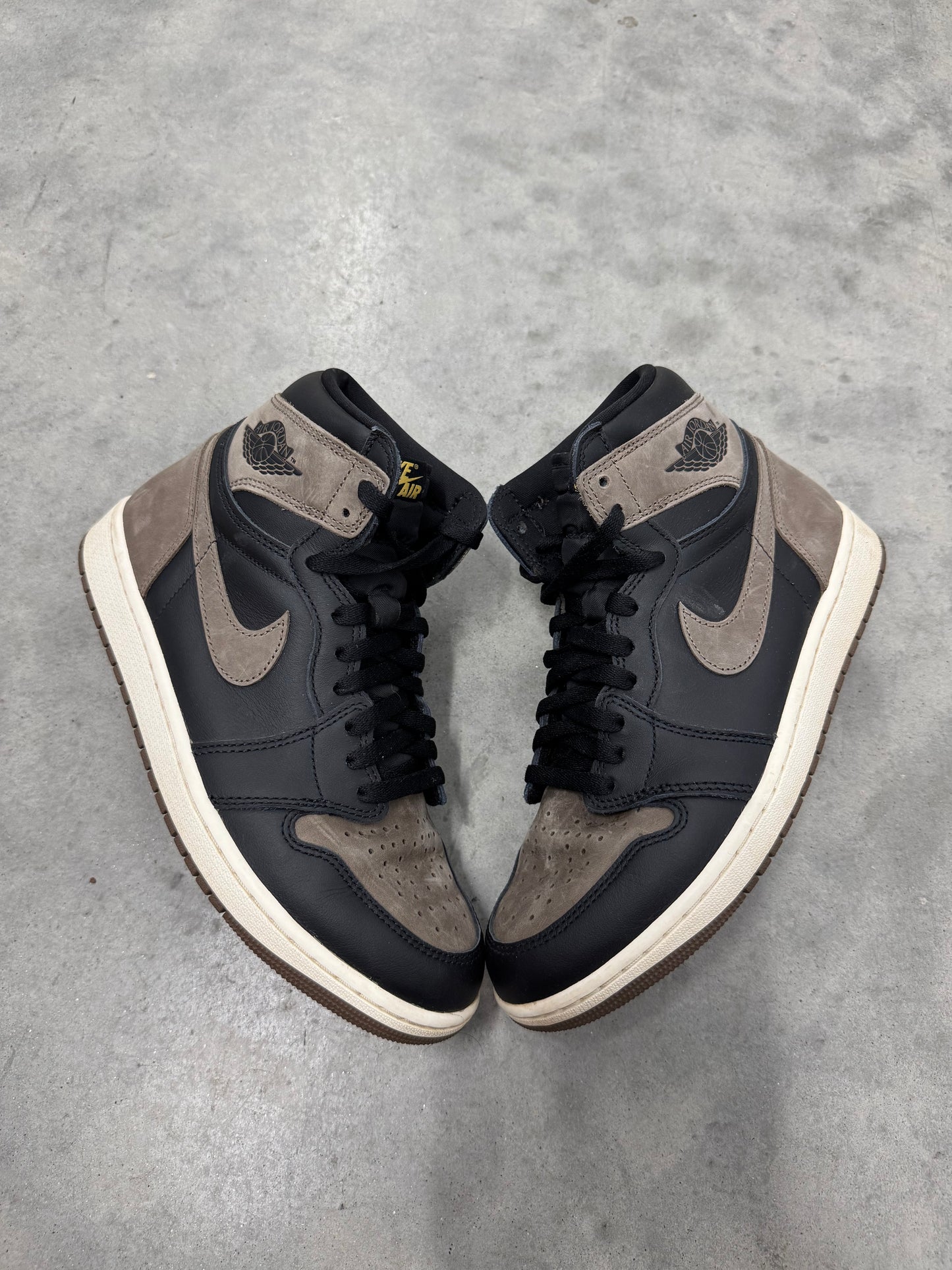 JORDAN 1 “ Palomino “