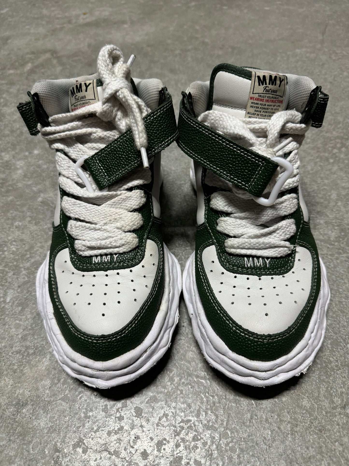 MAISON MIHARA SNEAKER “ green “