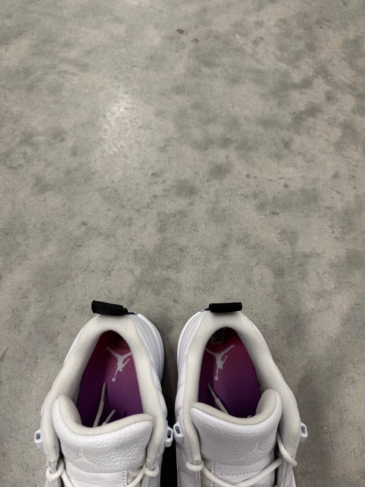 JORDAN 12 LOW “ Easter “