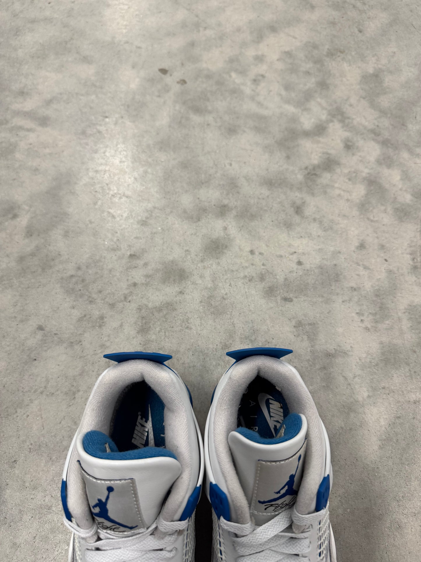 JORDAN 4 “ Military Blue “