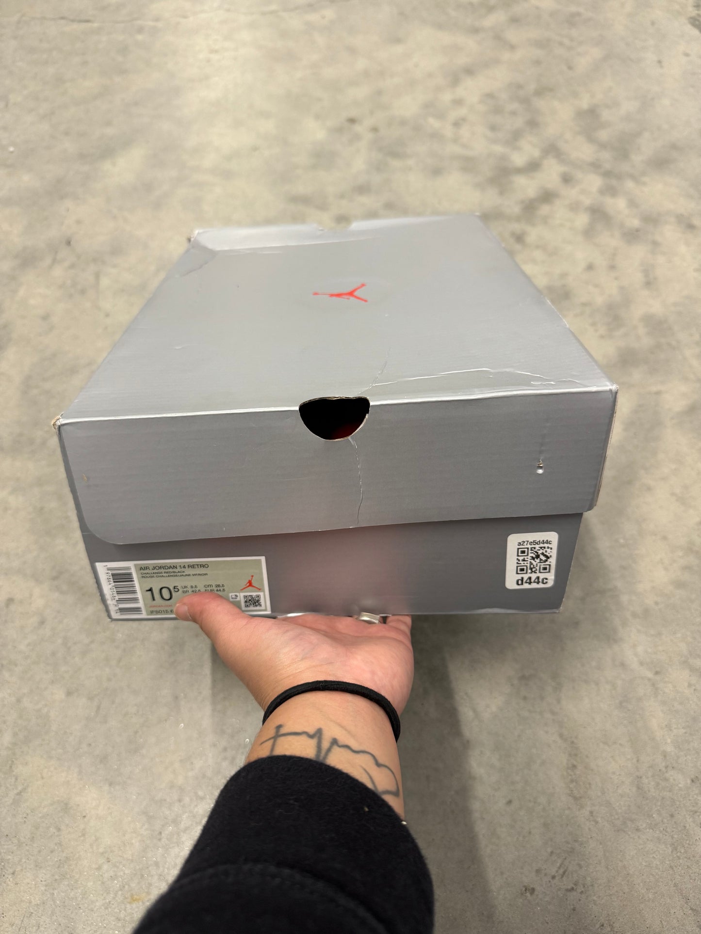 JORDAN 14 “ Ferrari “